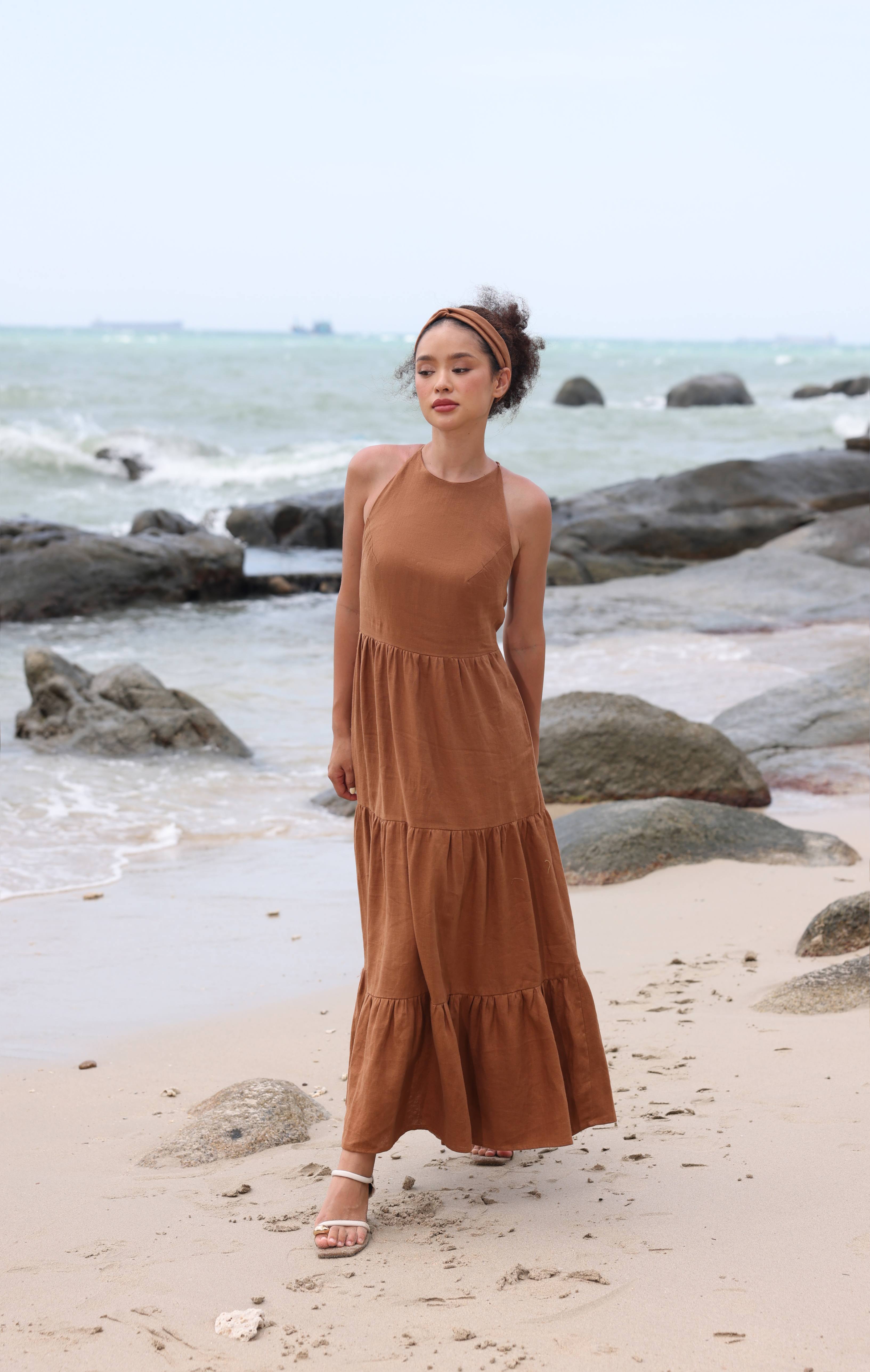Backless halter linen maxi dress