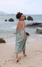 Backless linen dress
