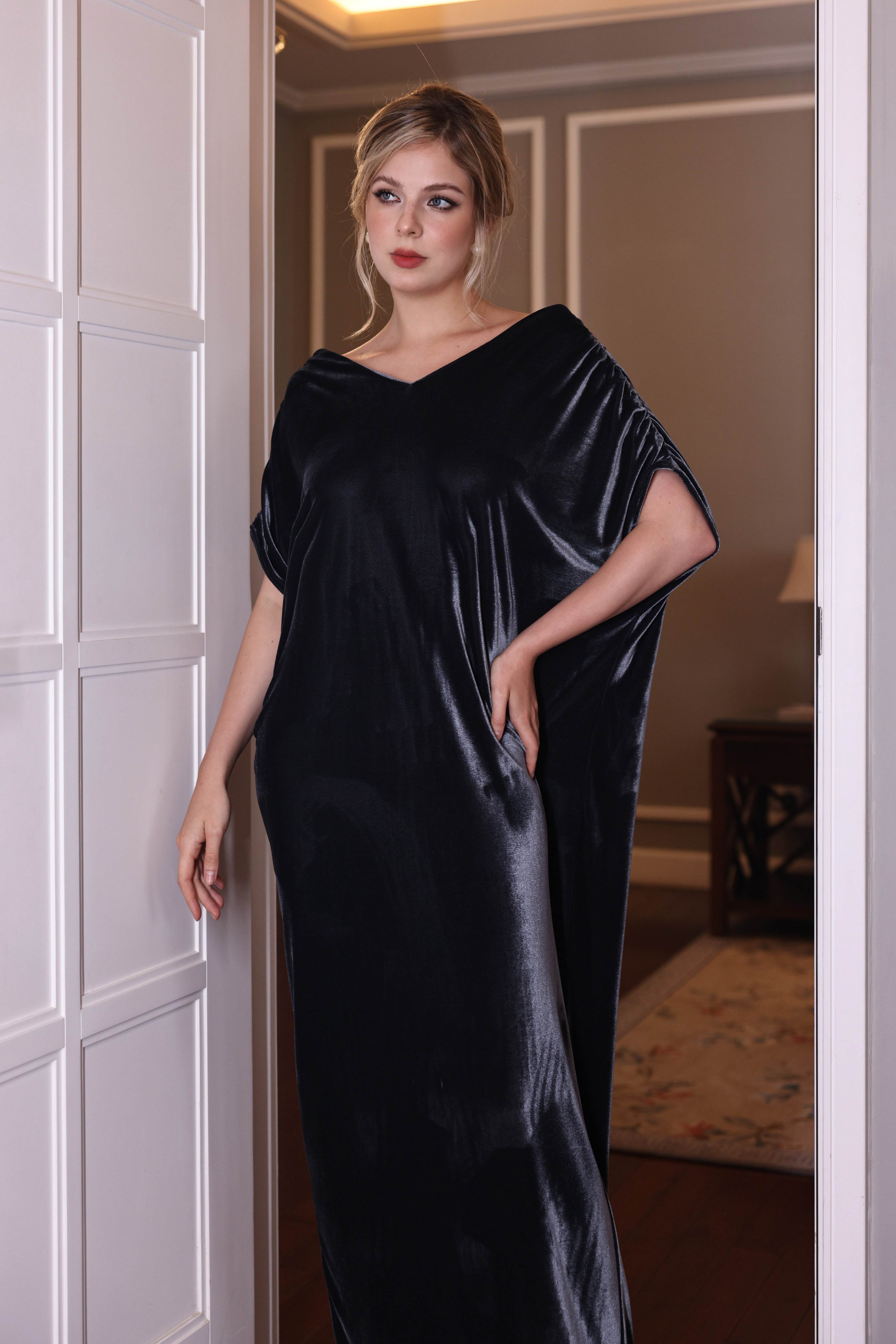 batwing sleeve velvet dress