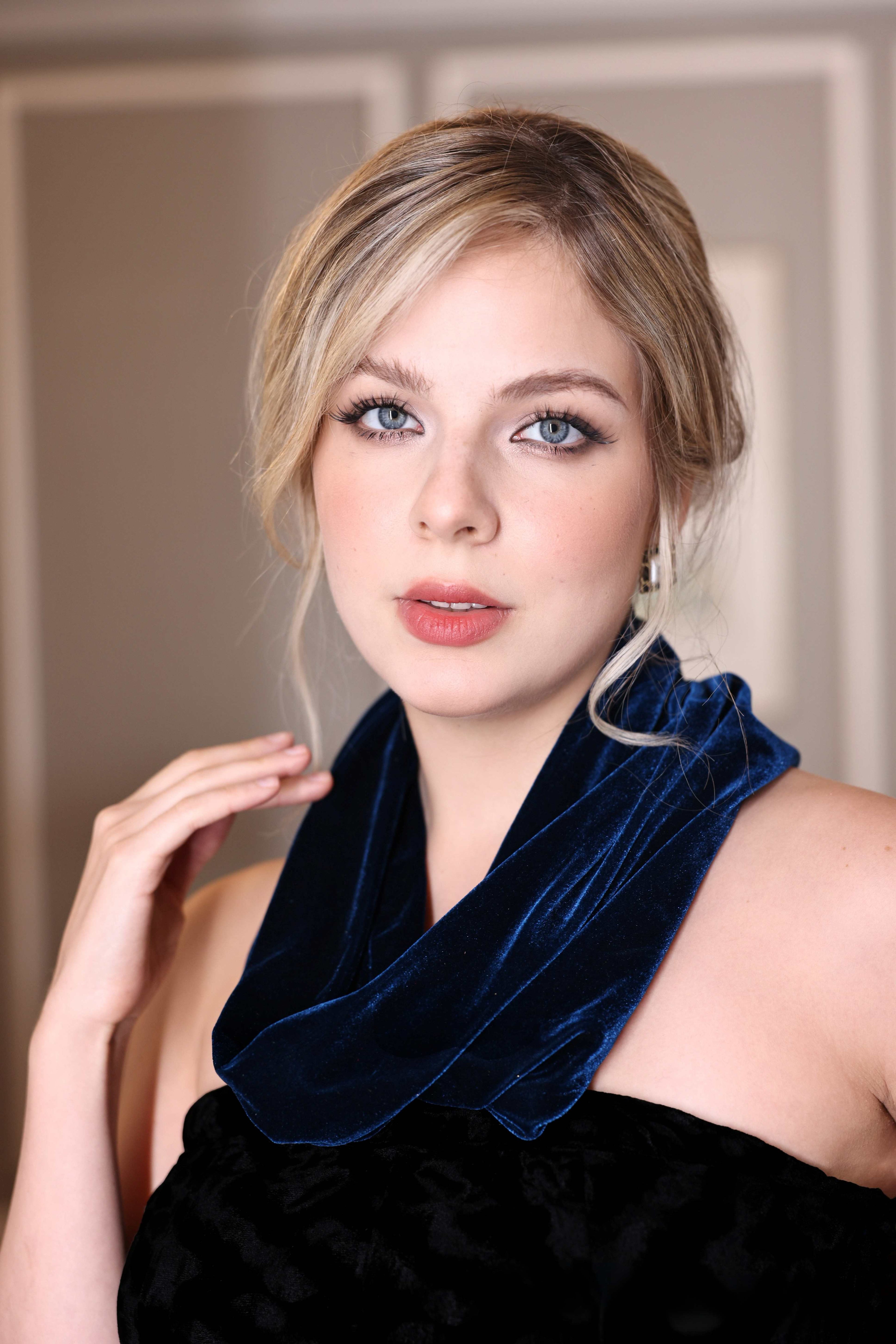 blue velvet cowl scarf holiday gift