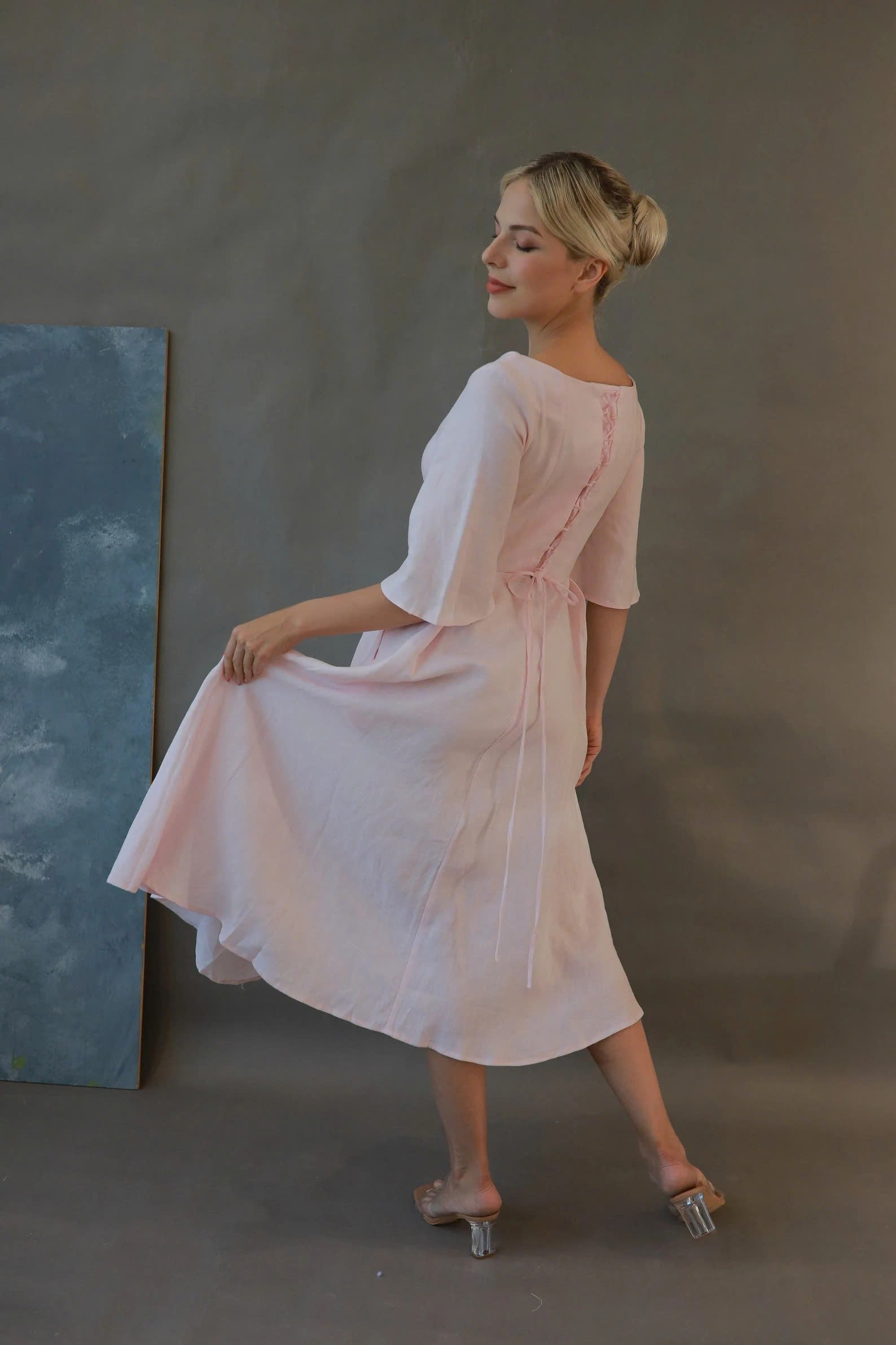 Boat neck linen dress