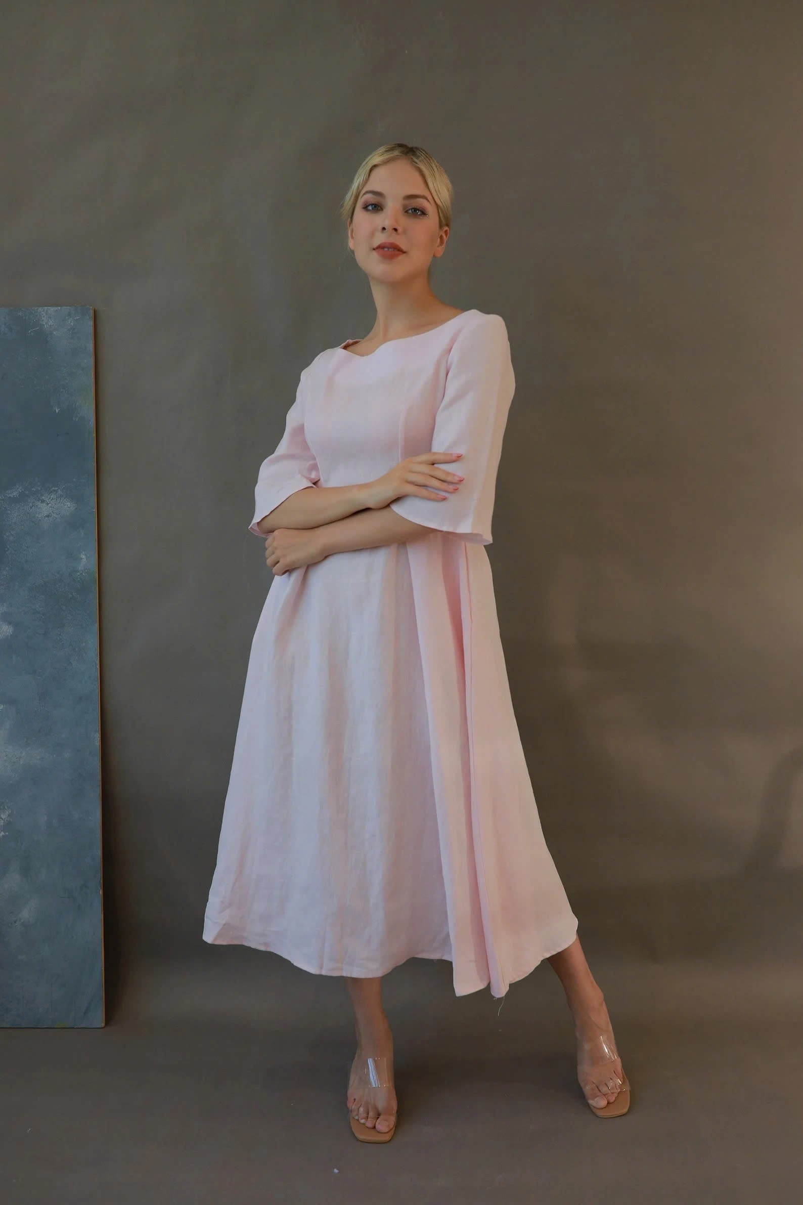 Boat neck linen dress