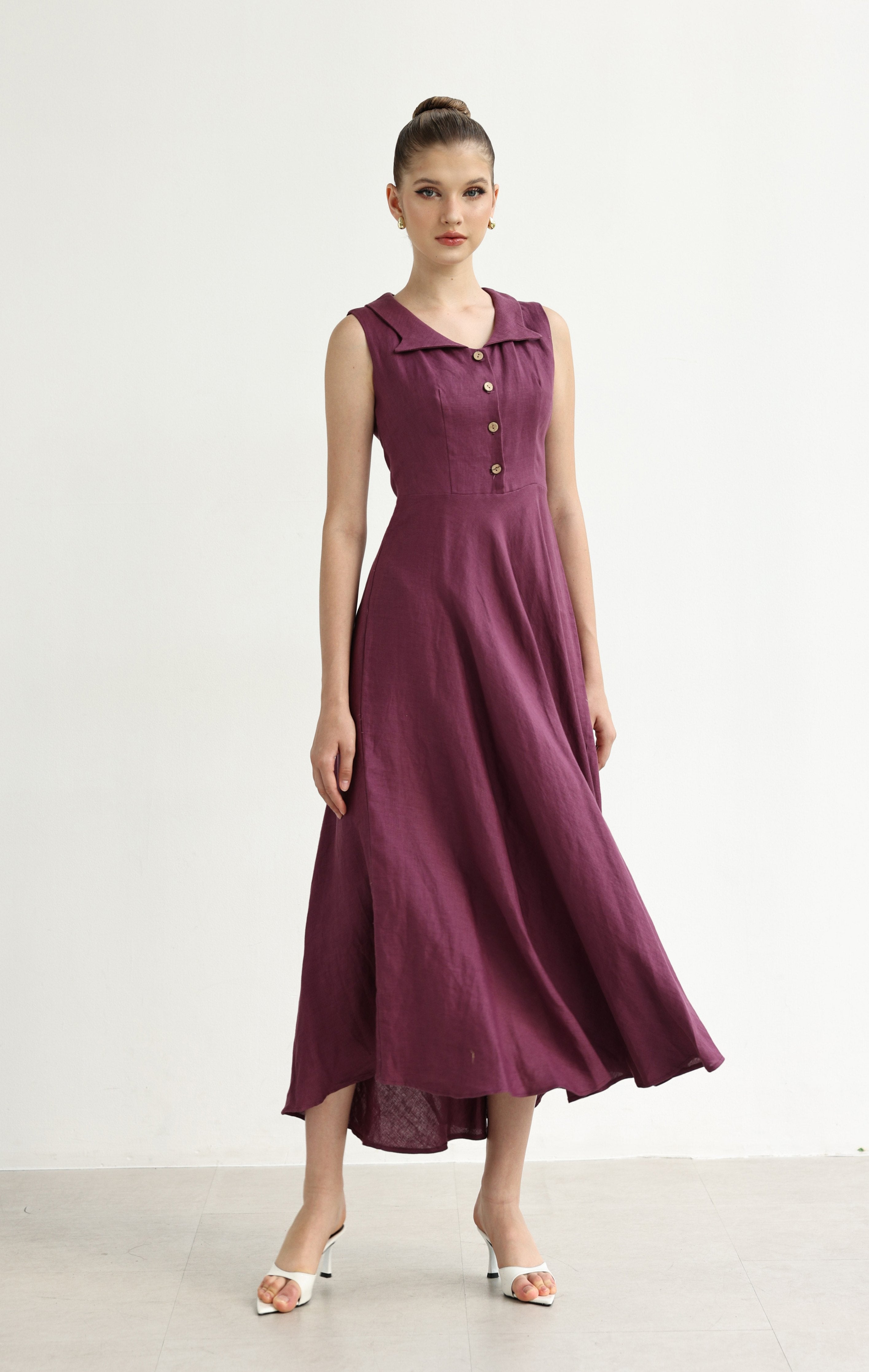 Collared linen dress
