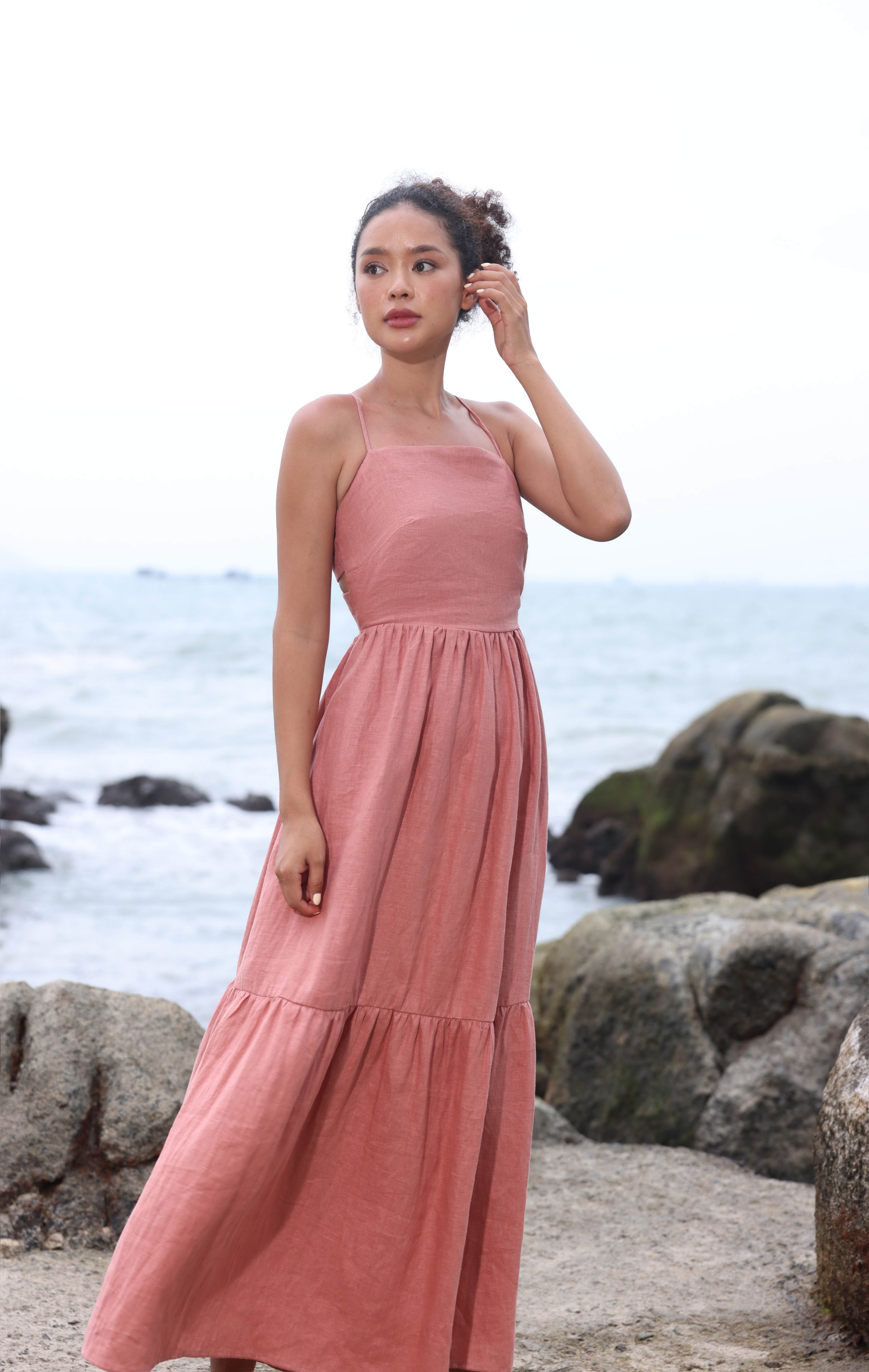 Criss cross back linen dress