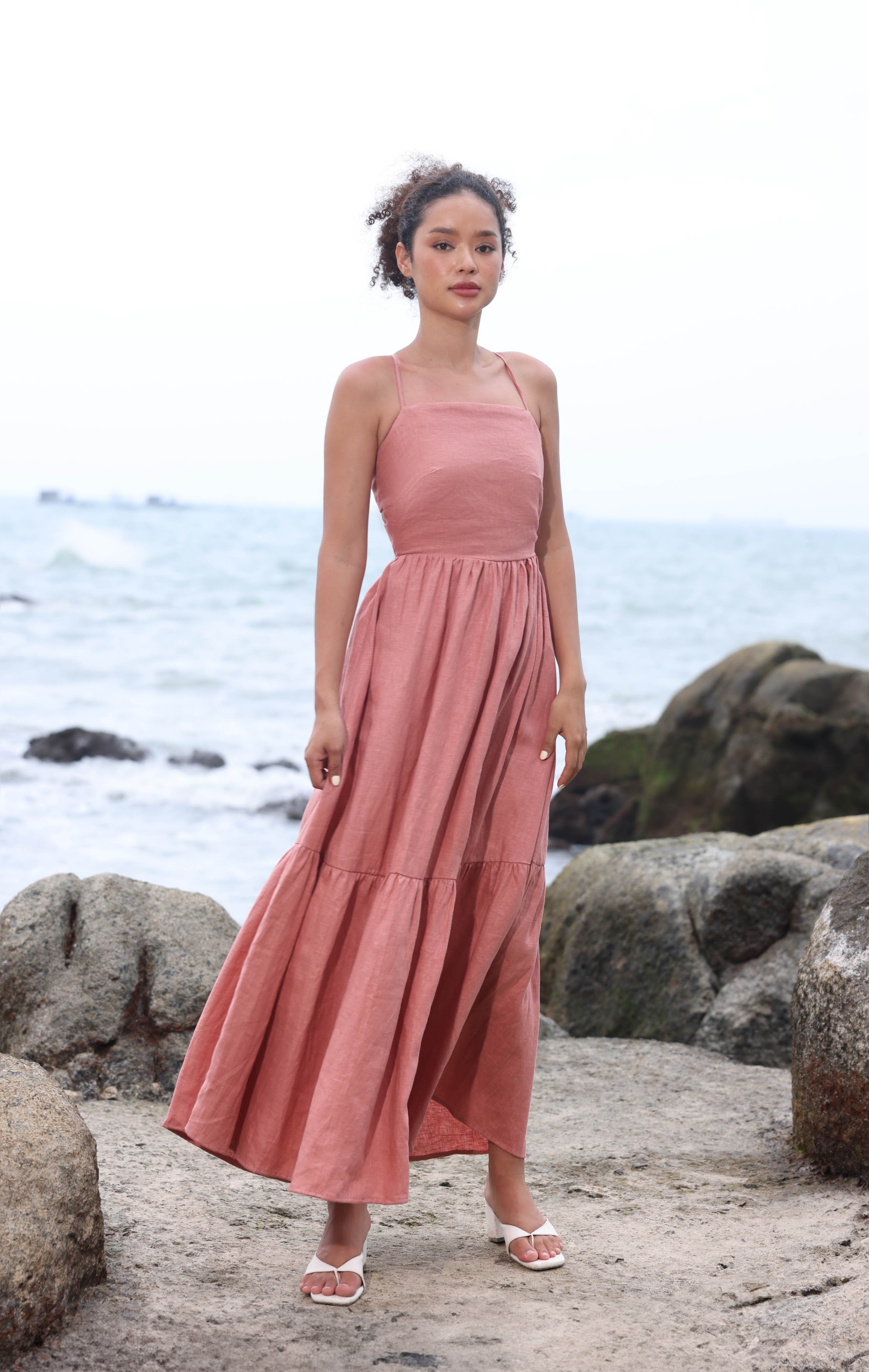 Criss cross back linen dress