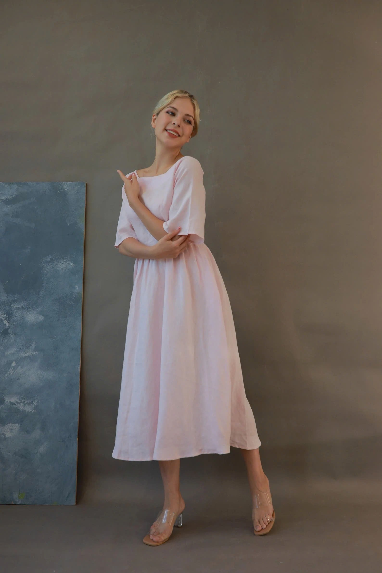 Deep V-back linen dress