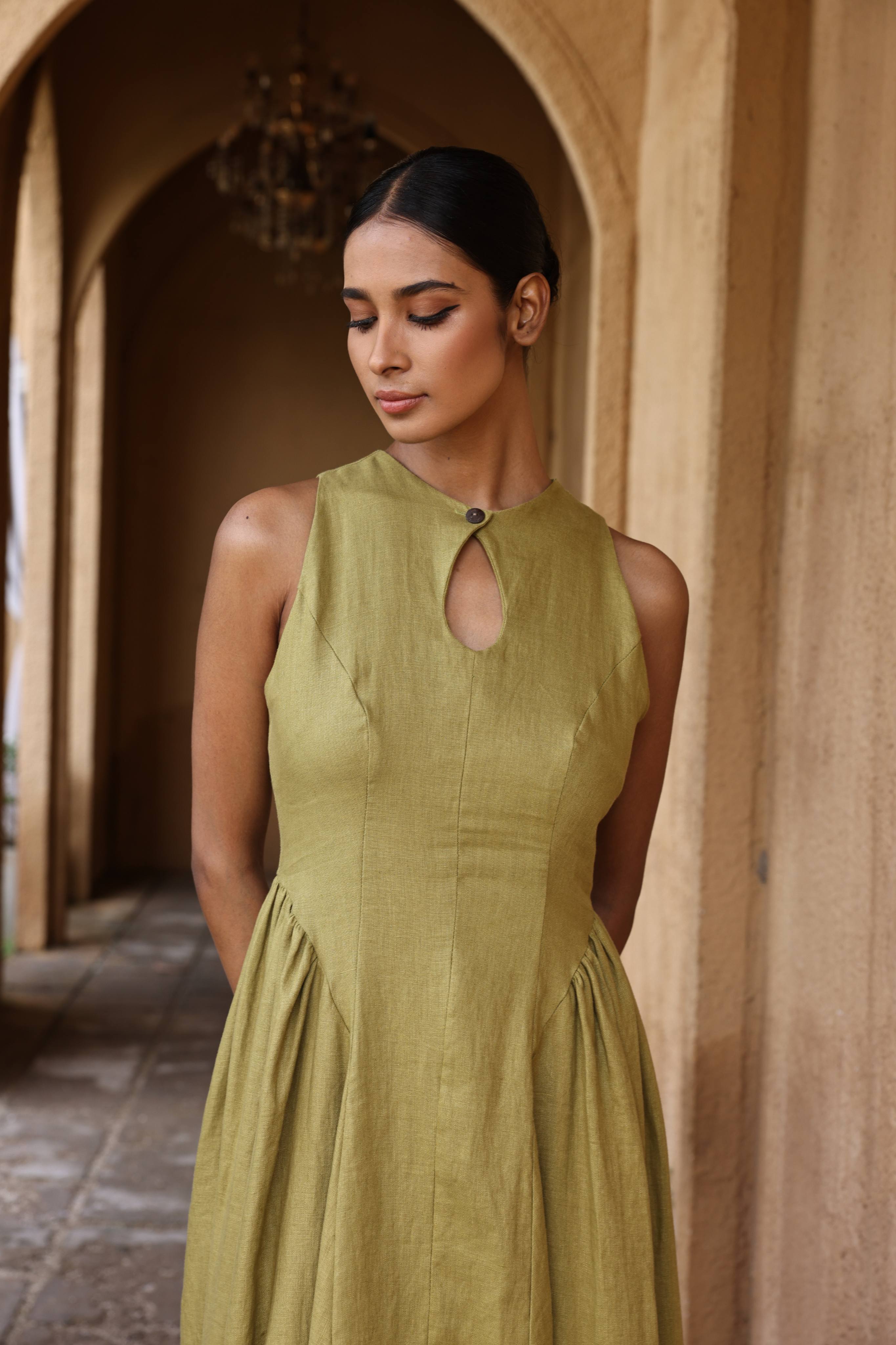 Keyhole neck linen maxi dress