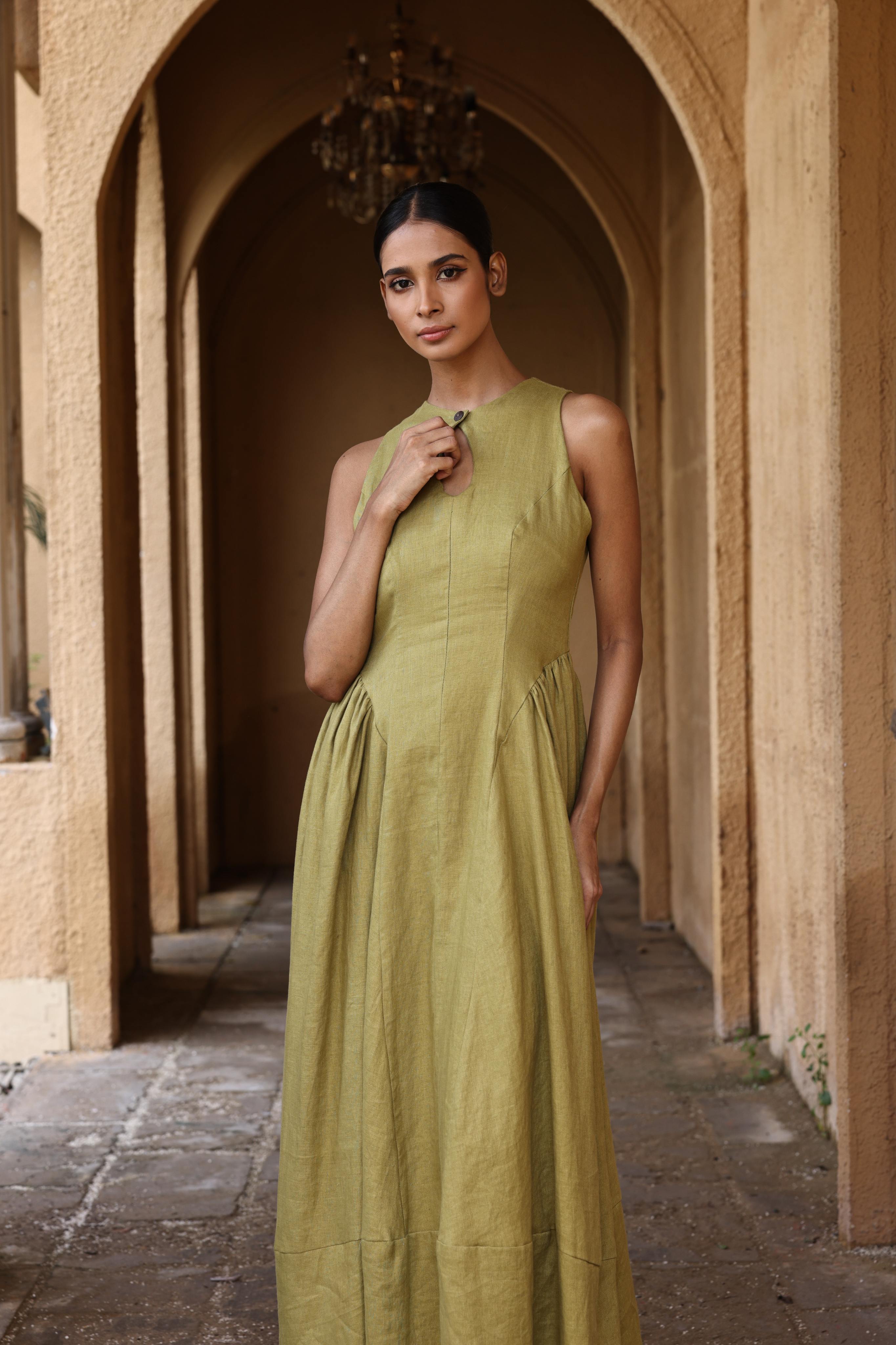 Keyhole neck linen maxi dress
