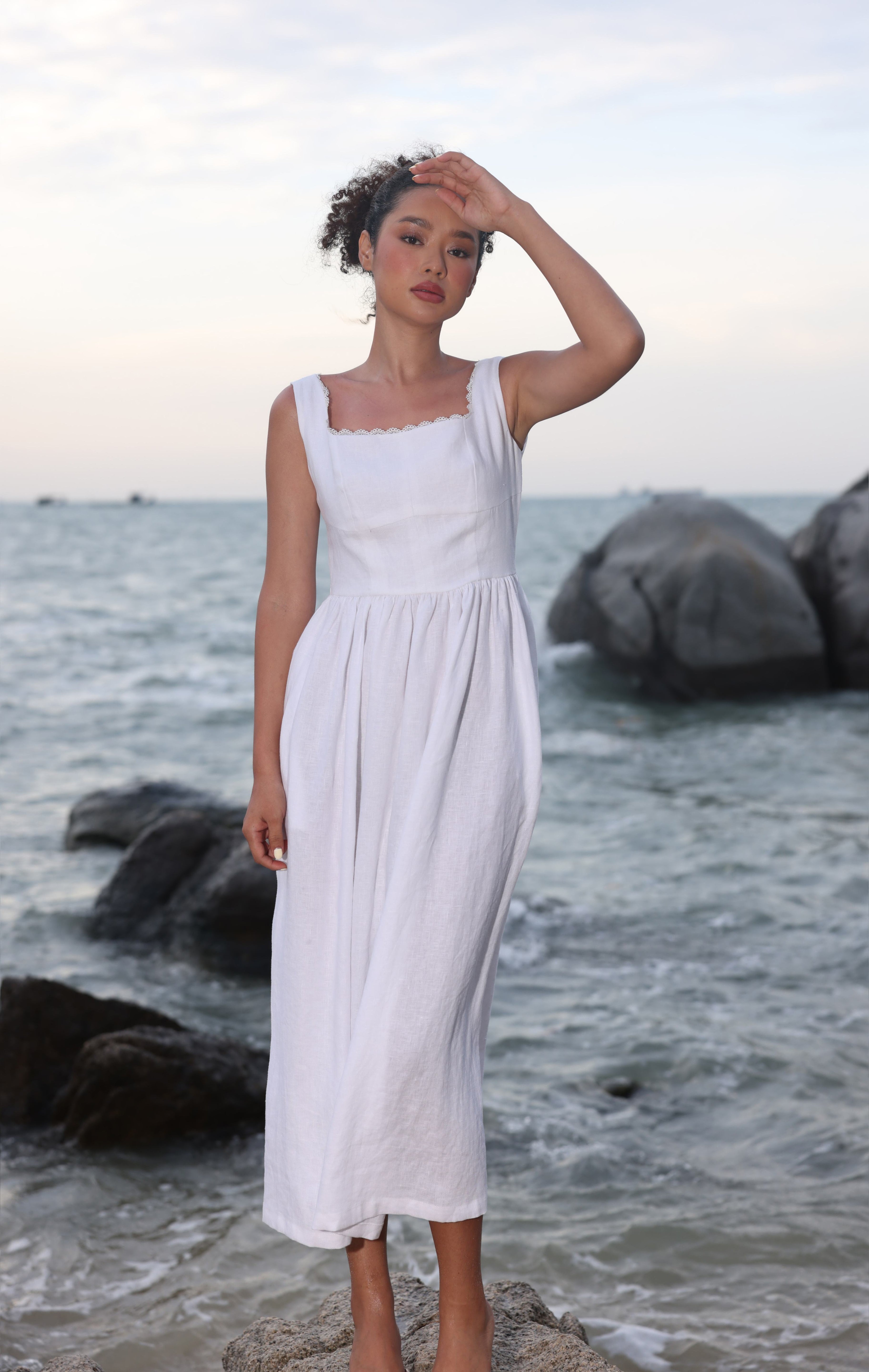 Lace trim square neck linen dress