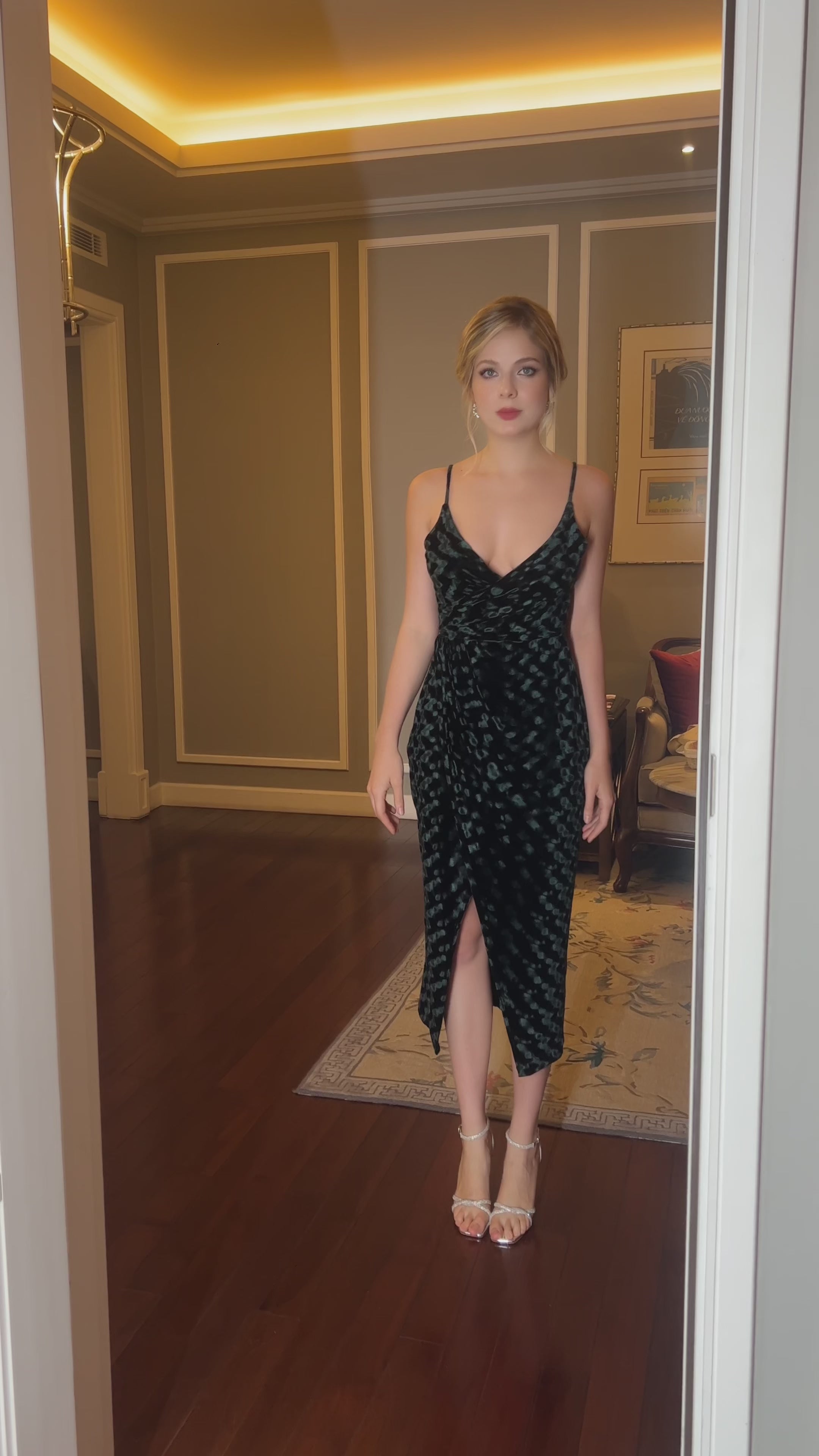 sleeveless velvet midi dress