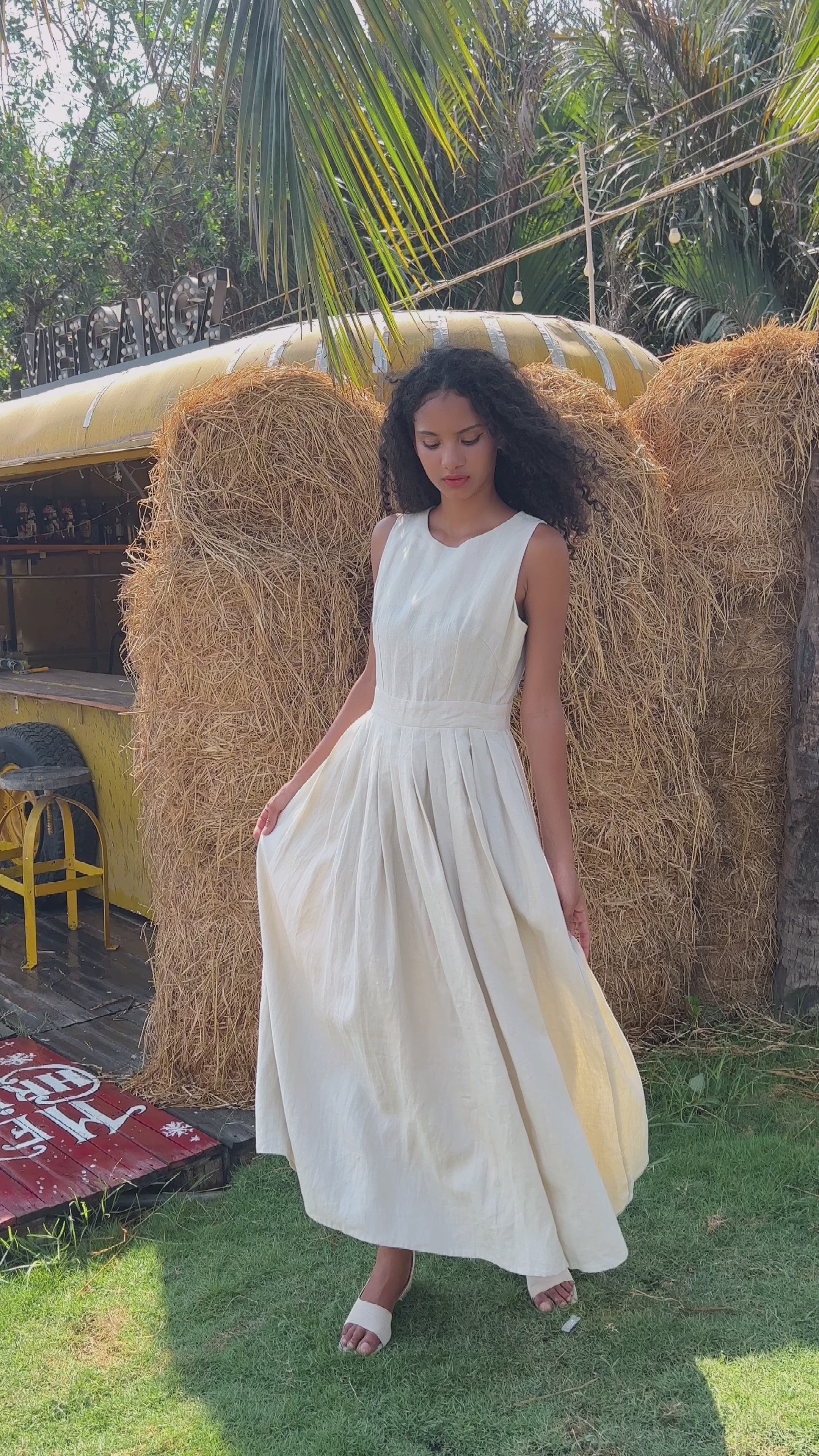 sleeveless-pleated-linen-dress