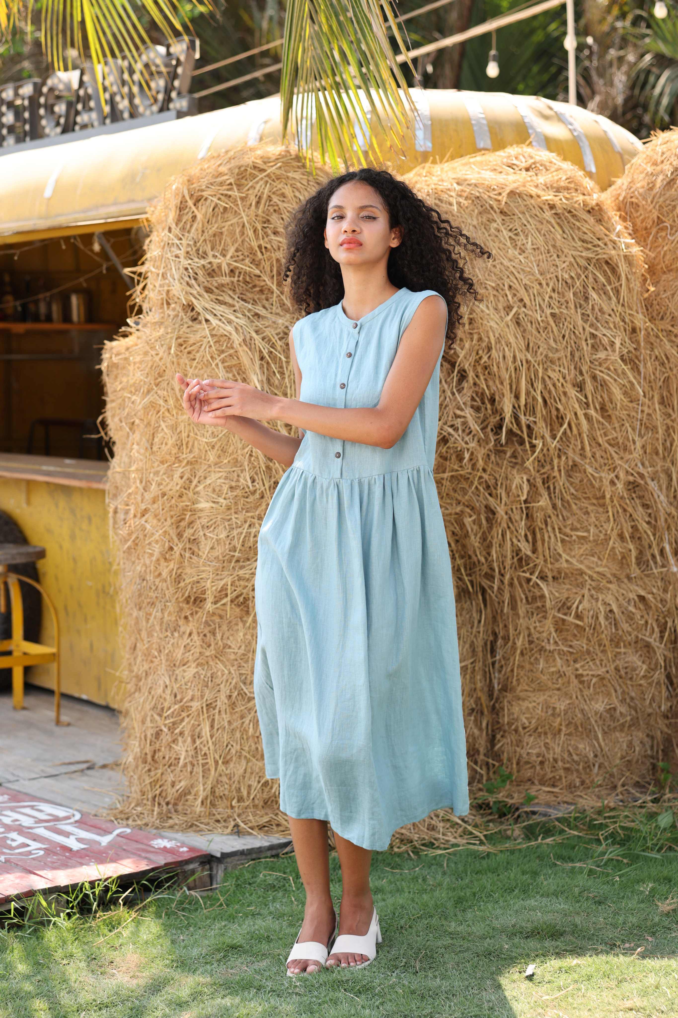 Sleeveless linen button dress