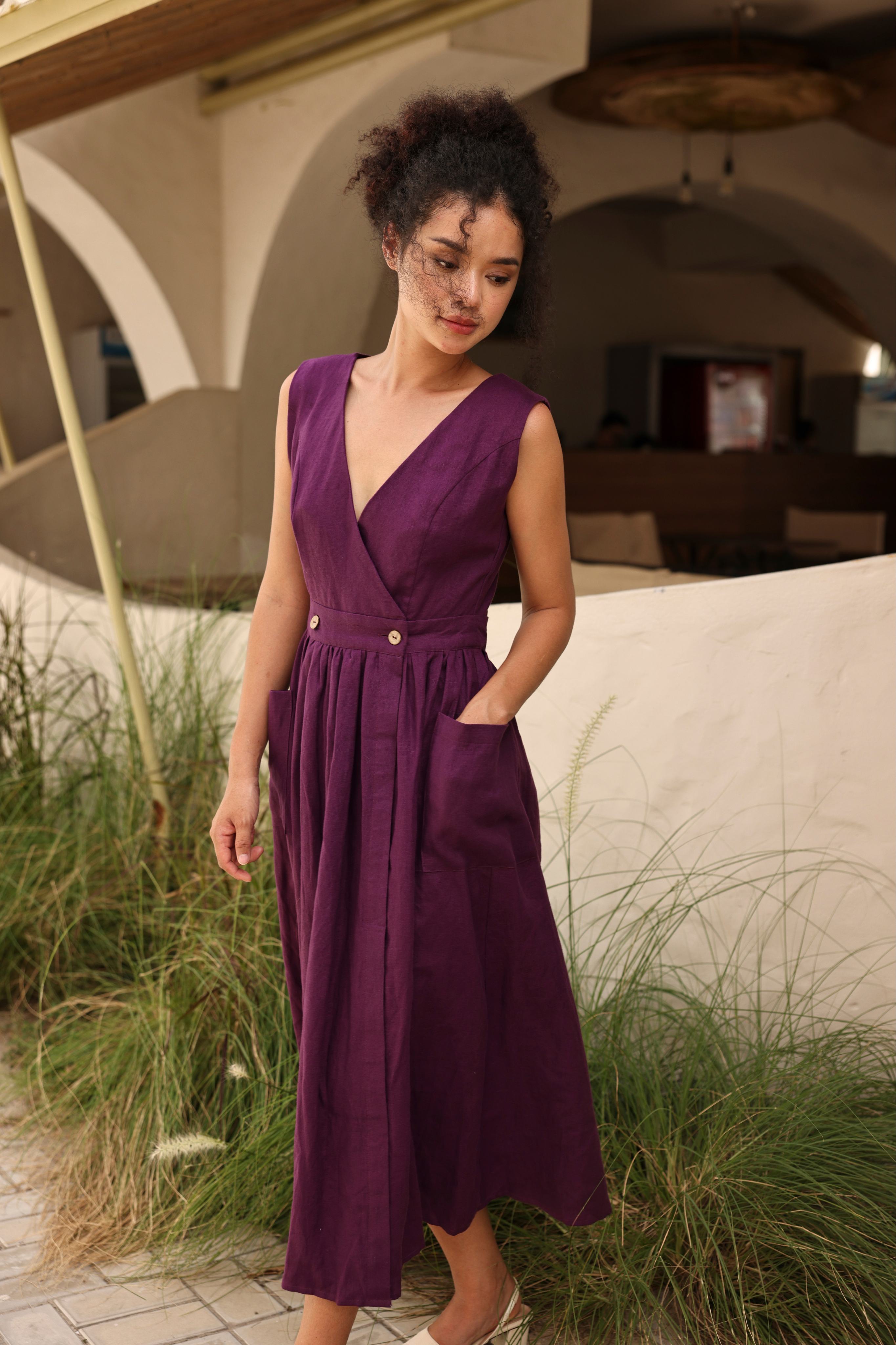 Sleeveless linen wrap dress
