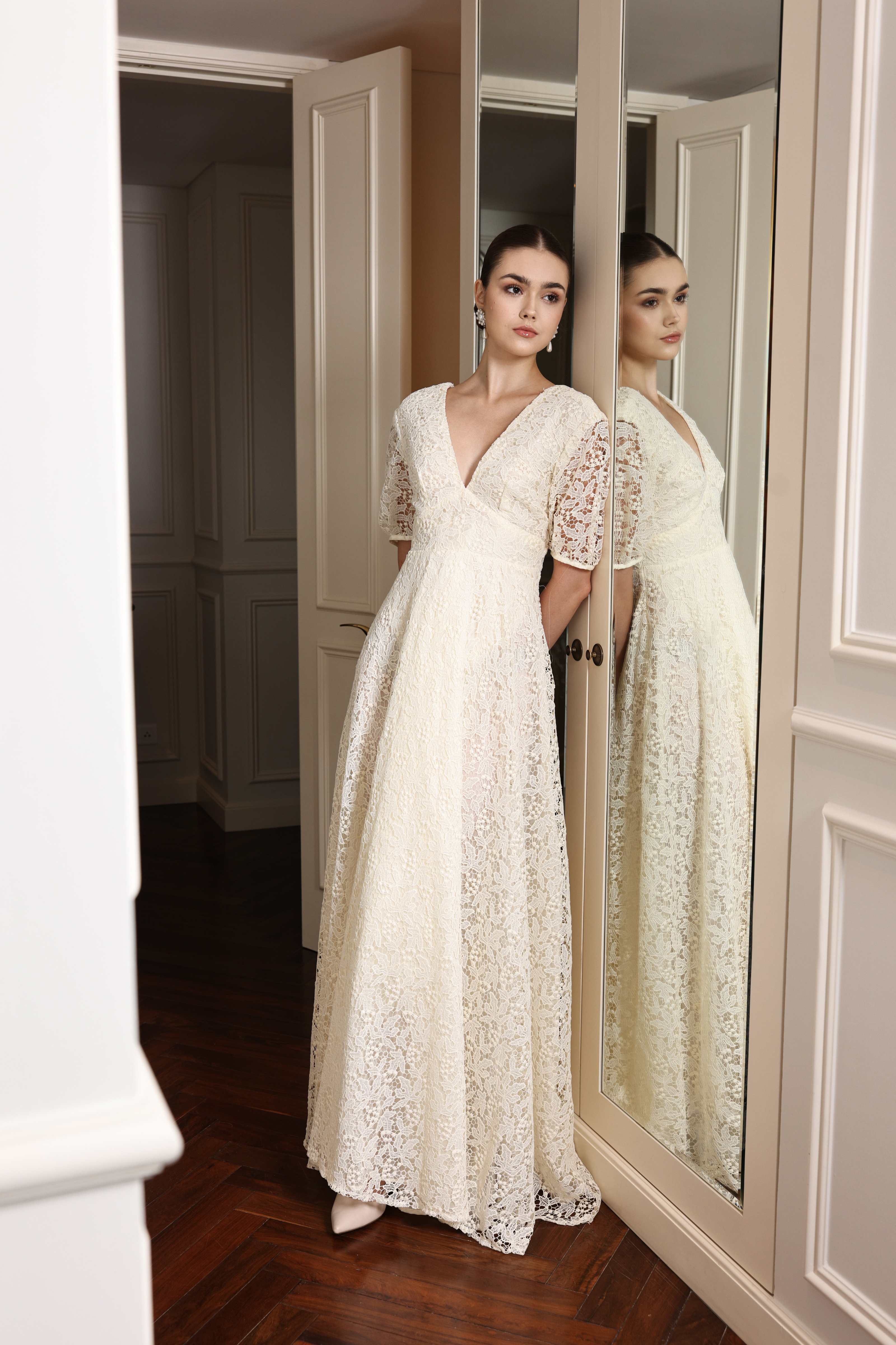 V-neck lace maxi dress