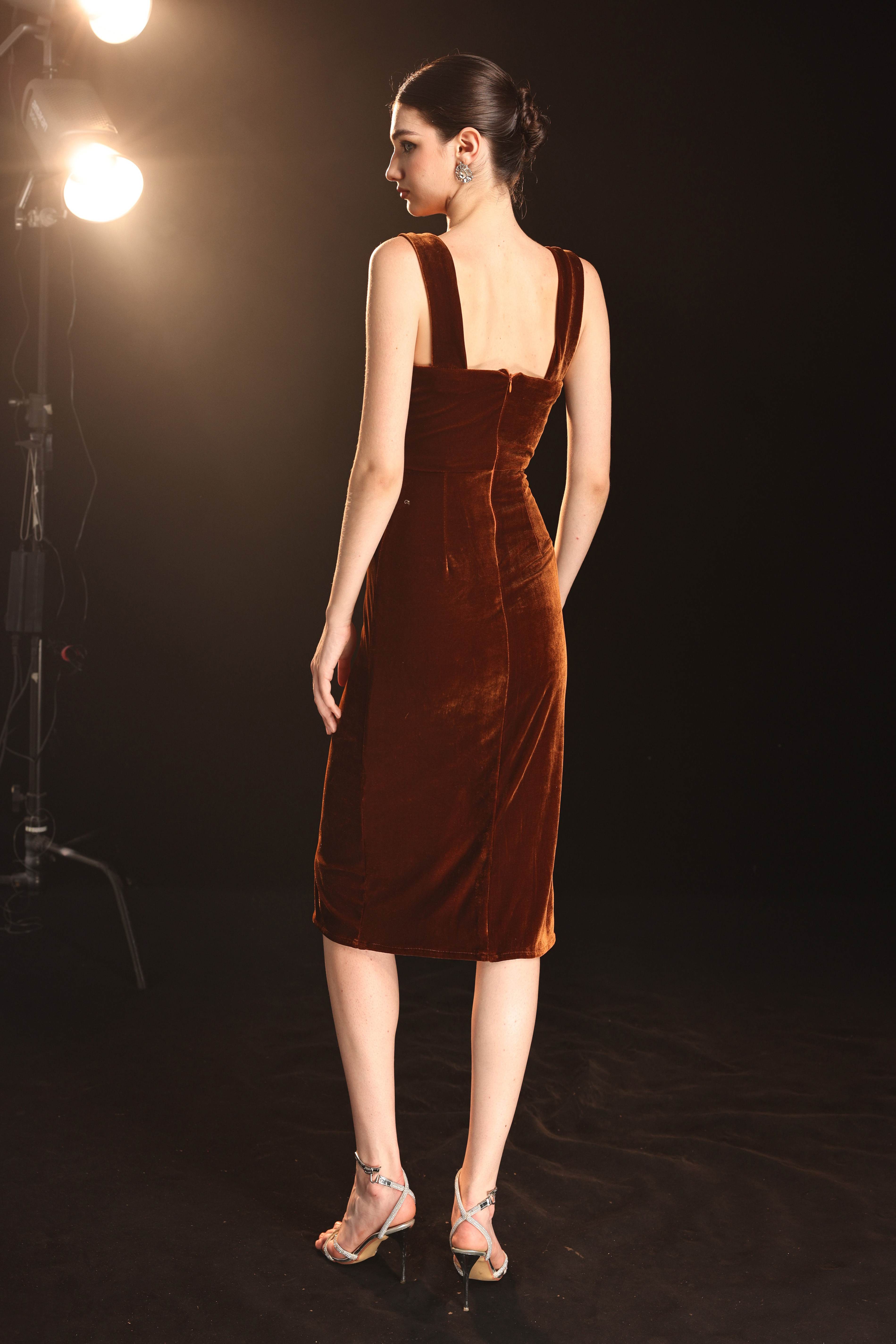 Velvet cocktail dress with slit
