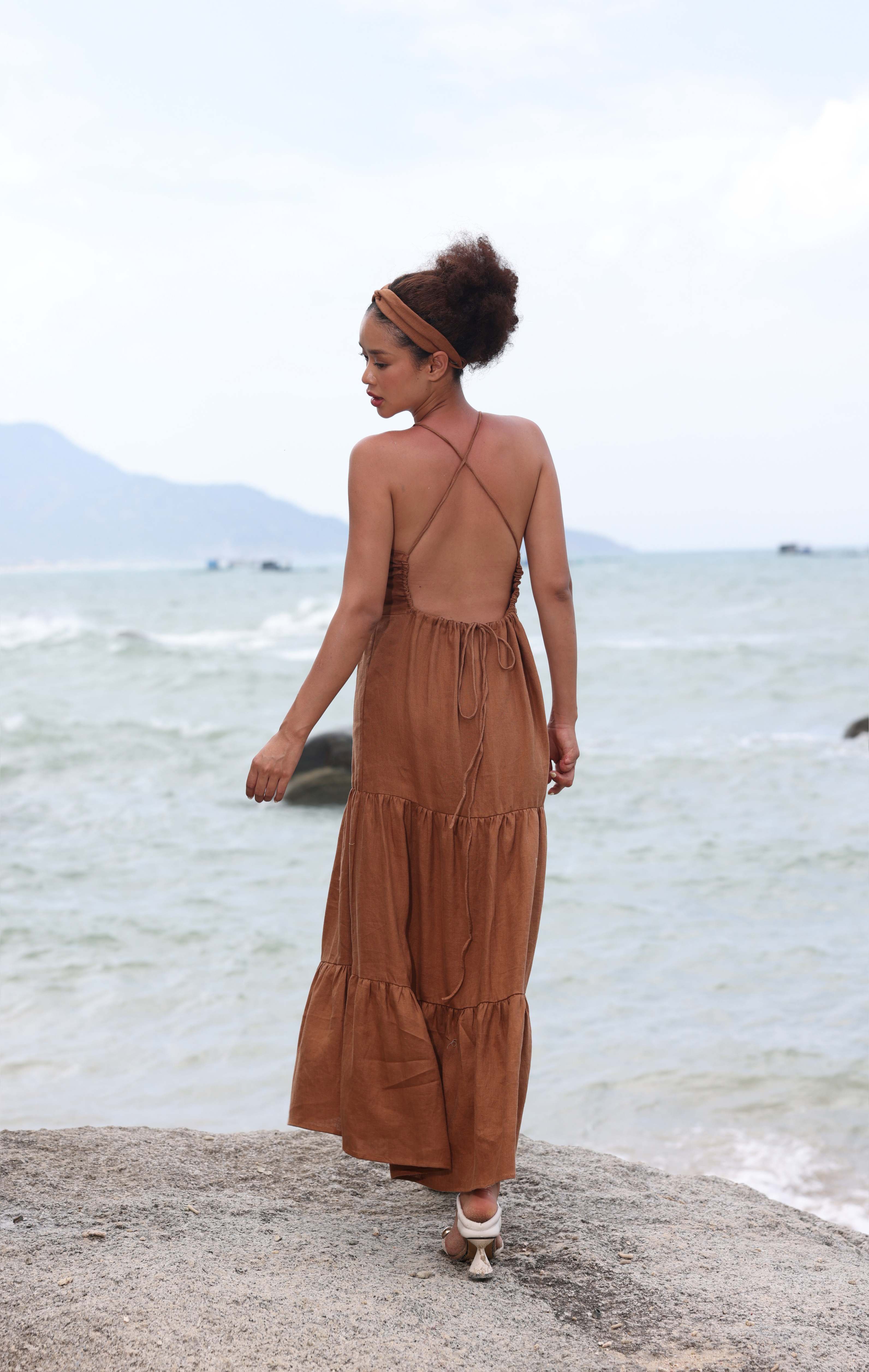 Backless halter linen maxi dress