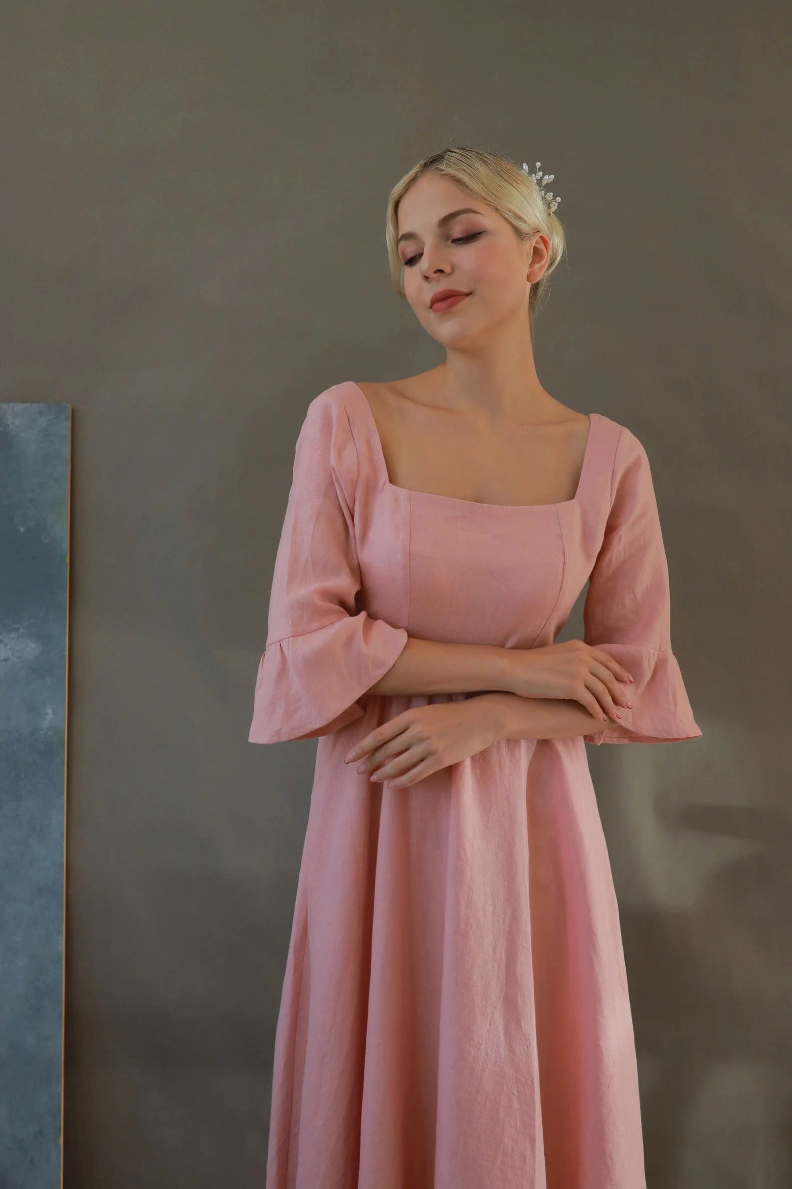 Bell sleeve linen dress