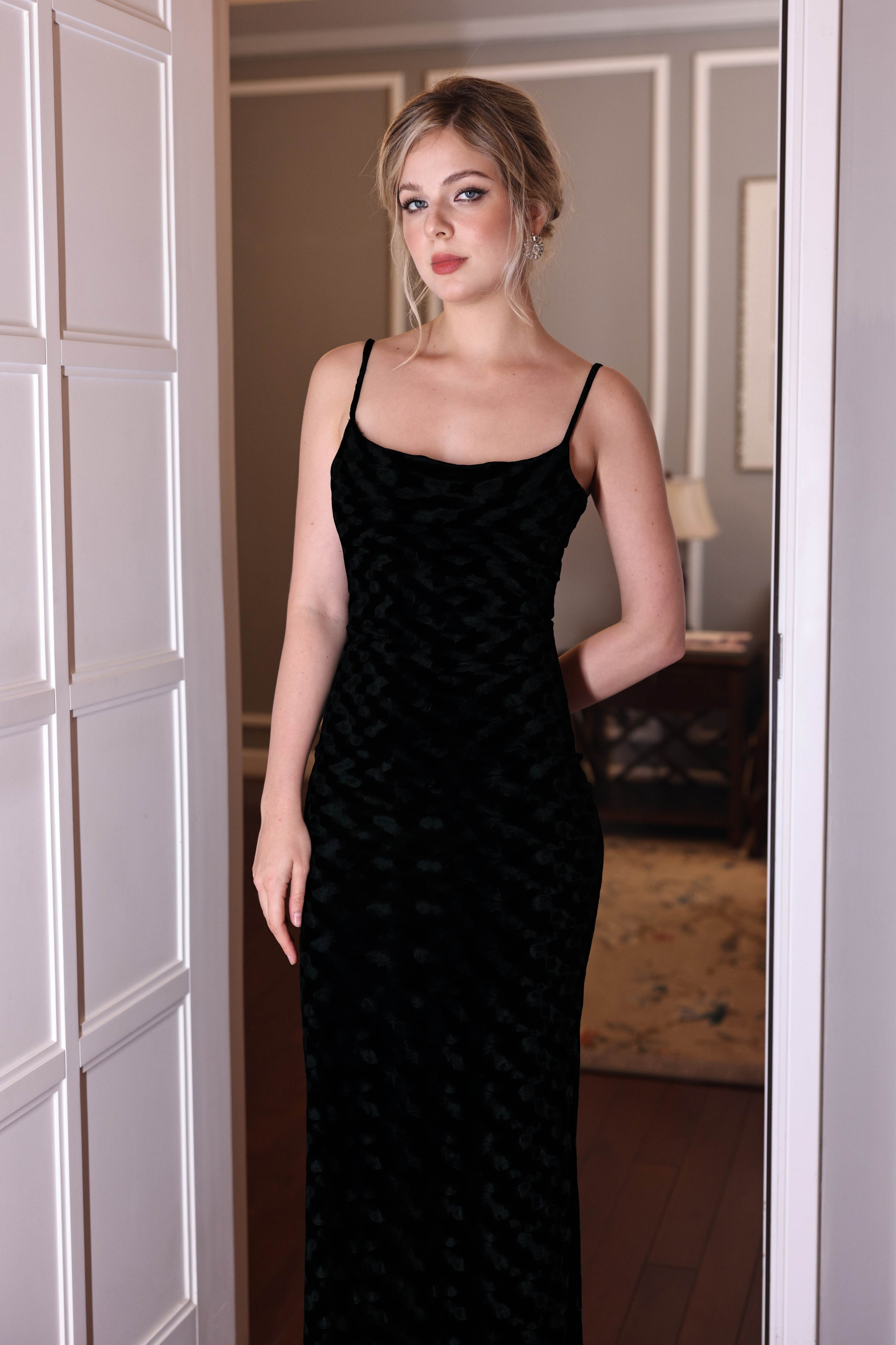 black velvet bodycon dress