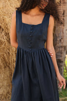 Casual linen sleeveless dress