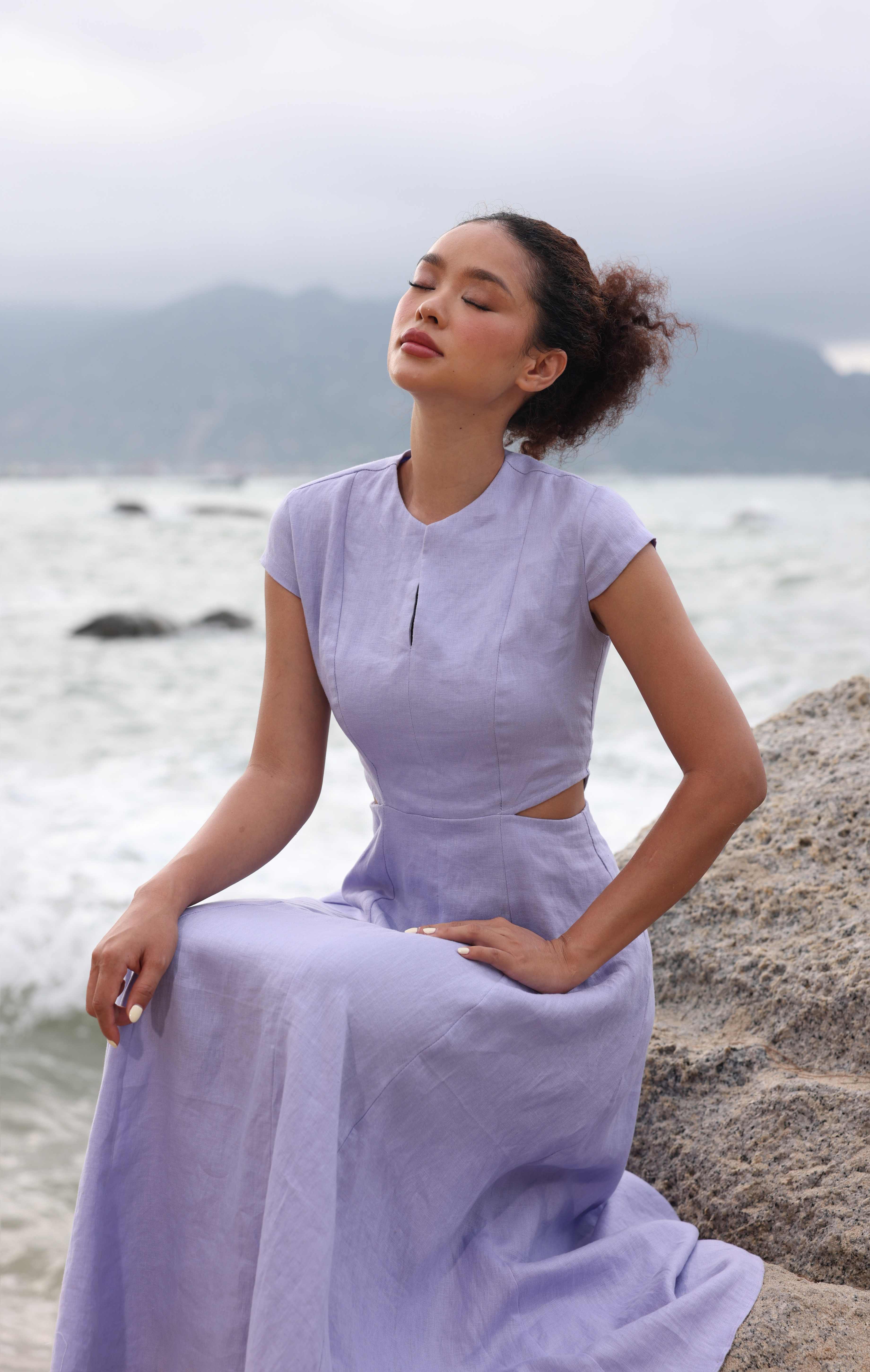 Cut-out linen summer dress
