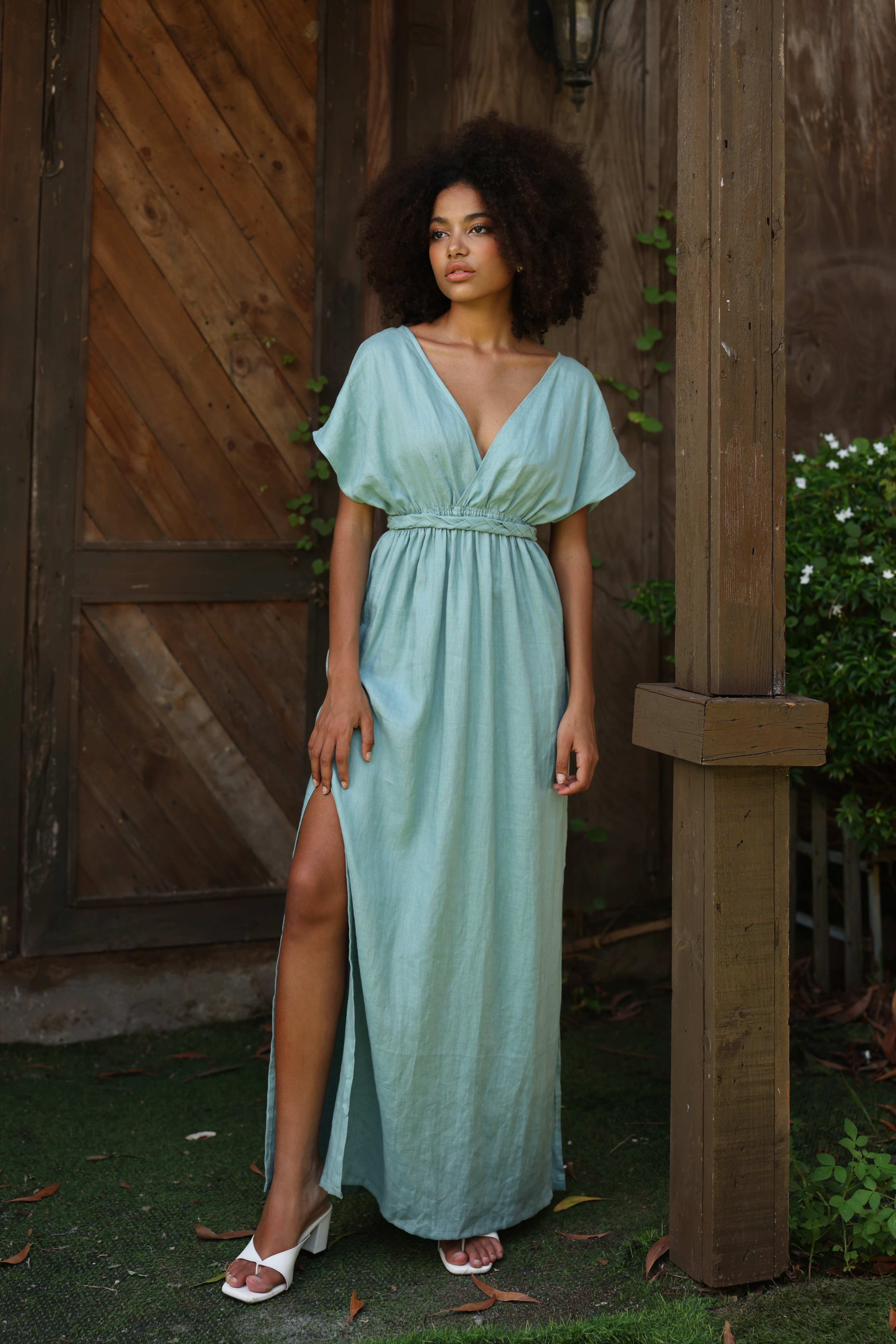 Deep V-neck linen dress BORACAY MYAN ATELIER Deep V-neck linen dress BORACAY MYAN ATELIER