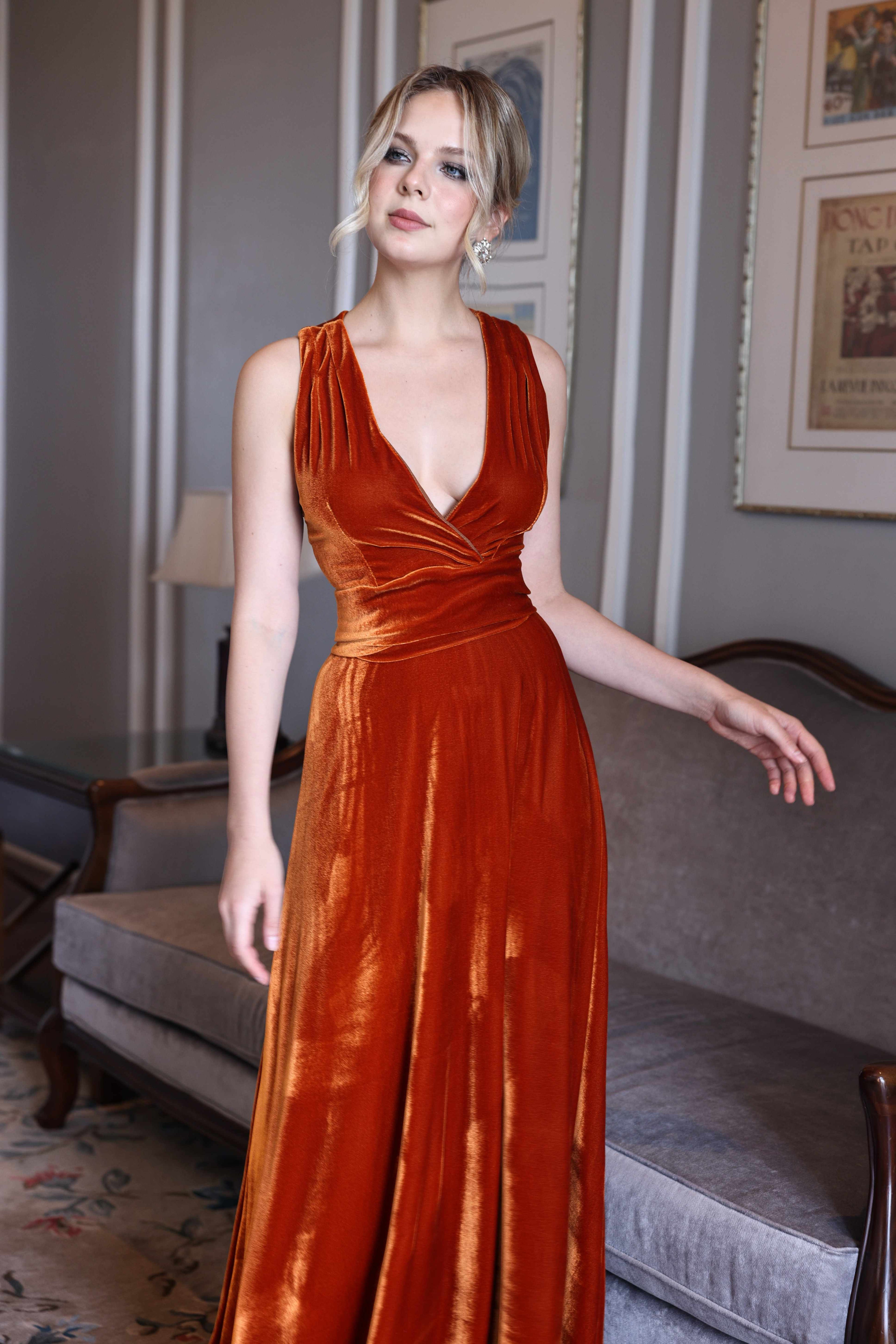 Deep V-neck velvet maxi dress