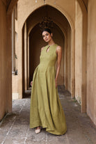Keyhole neck linen maxi dress