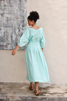 Linen dress with detachable belt
