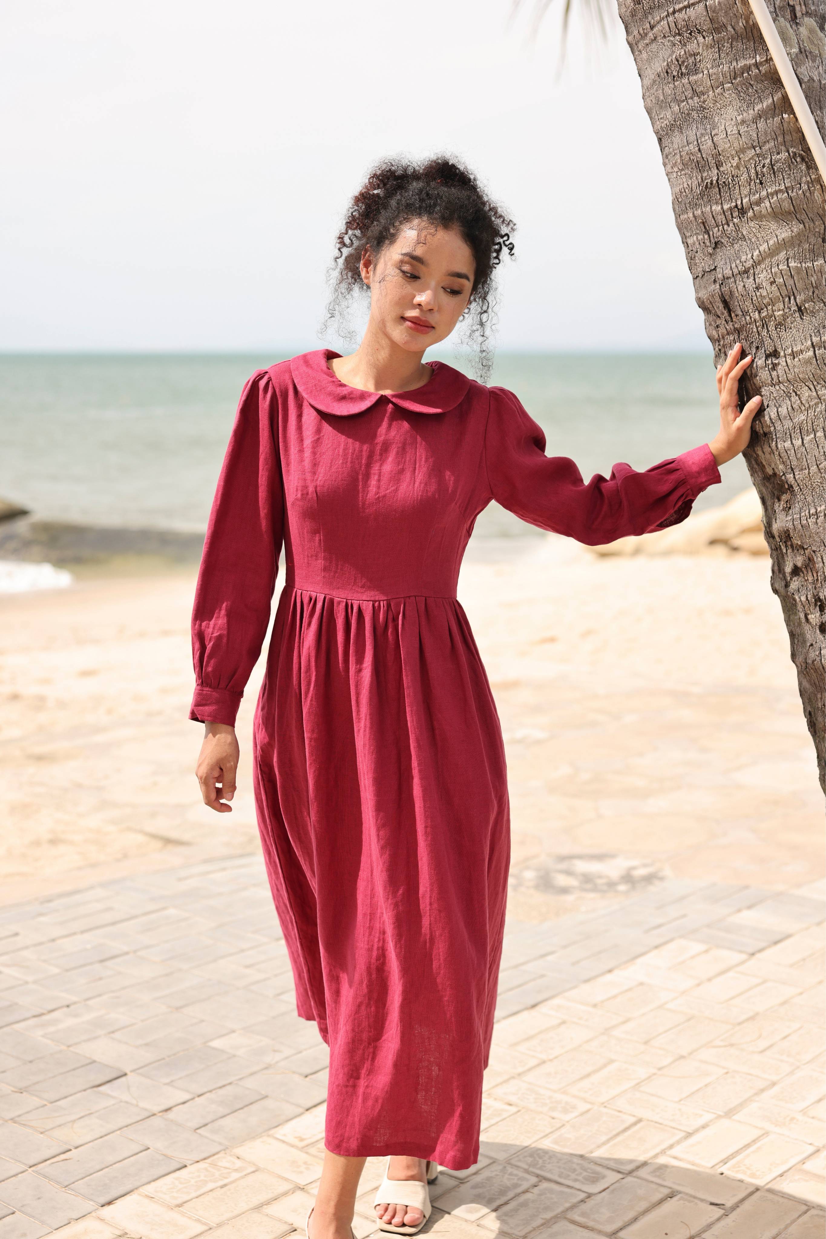 Linen dress with Peter Pan