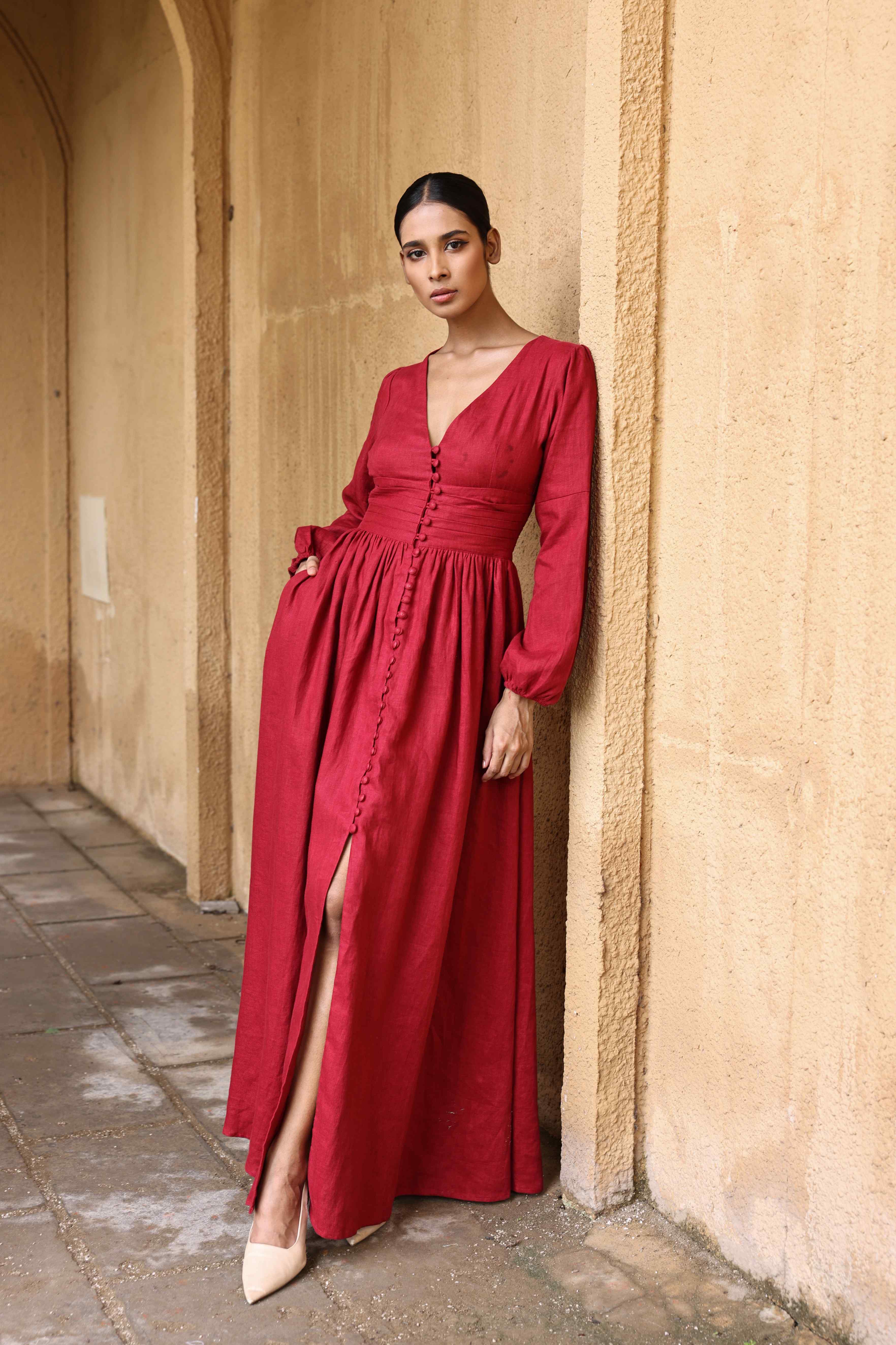Long-sleeve linen maxi dress
