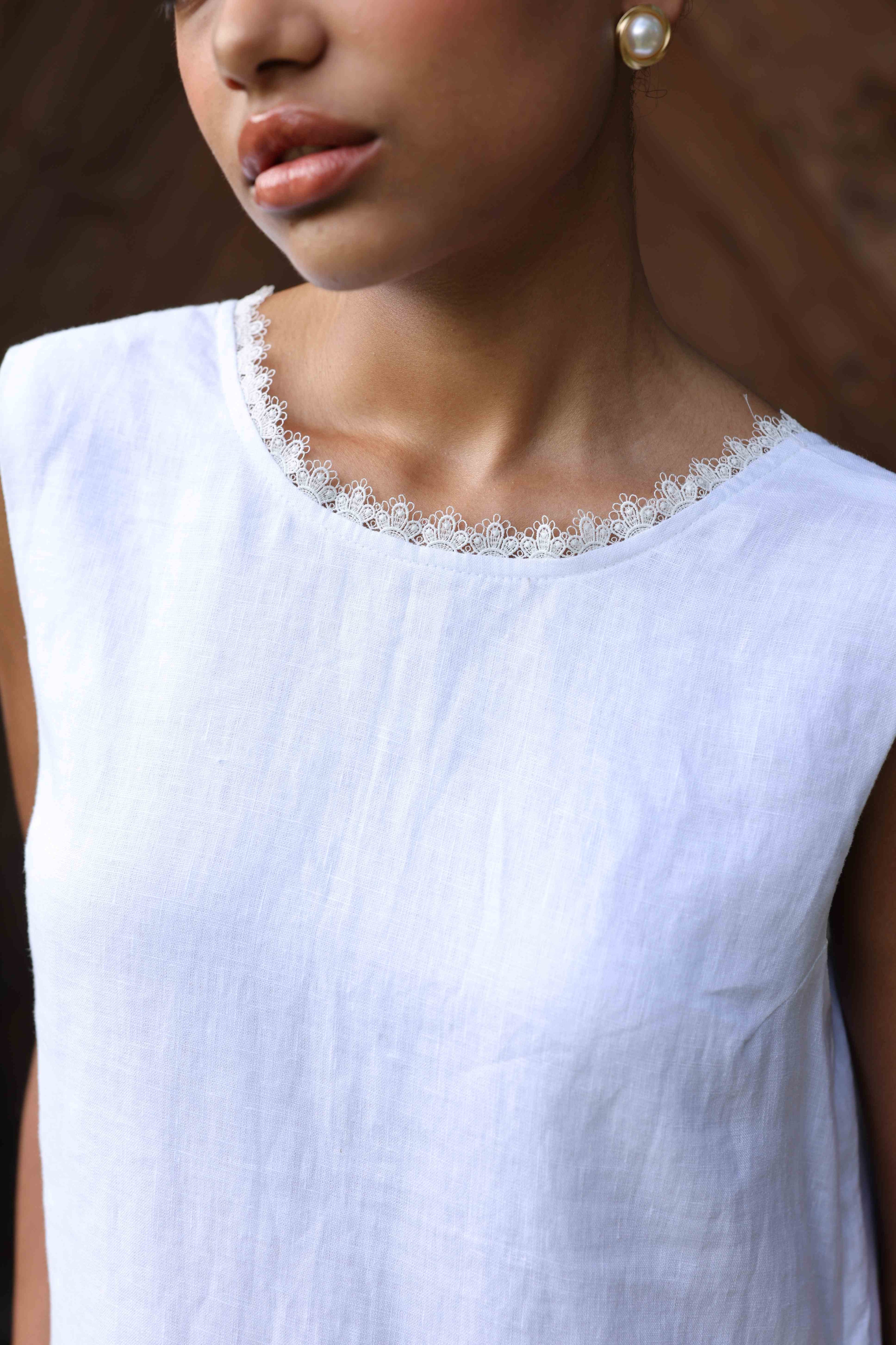 Low back linen dress