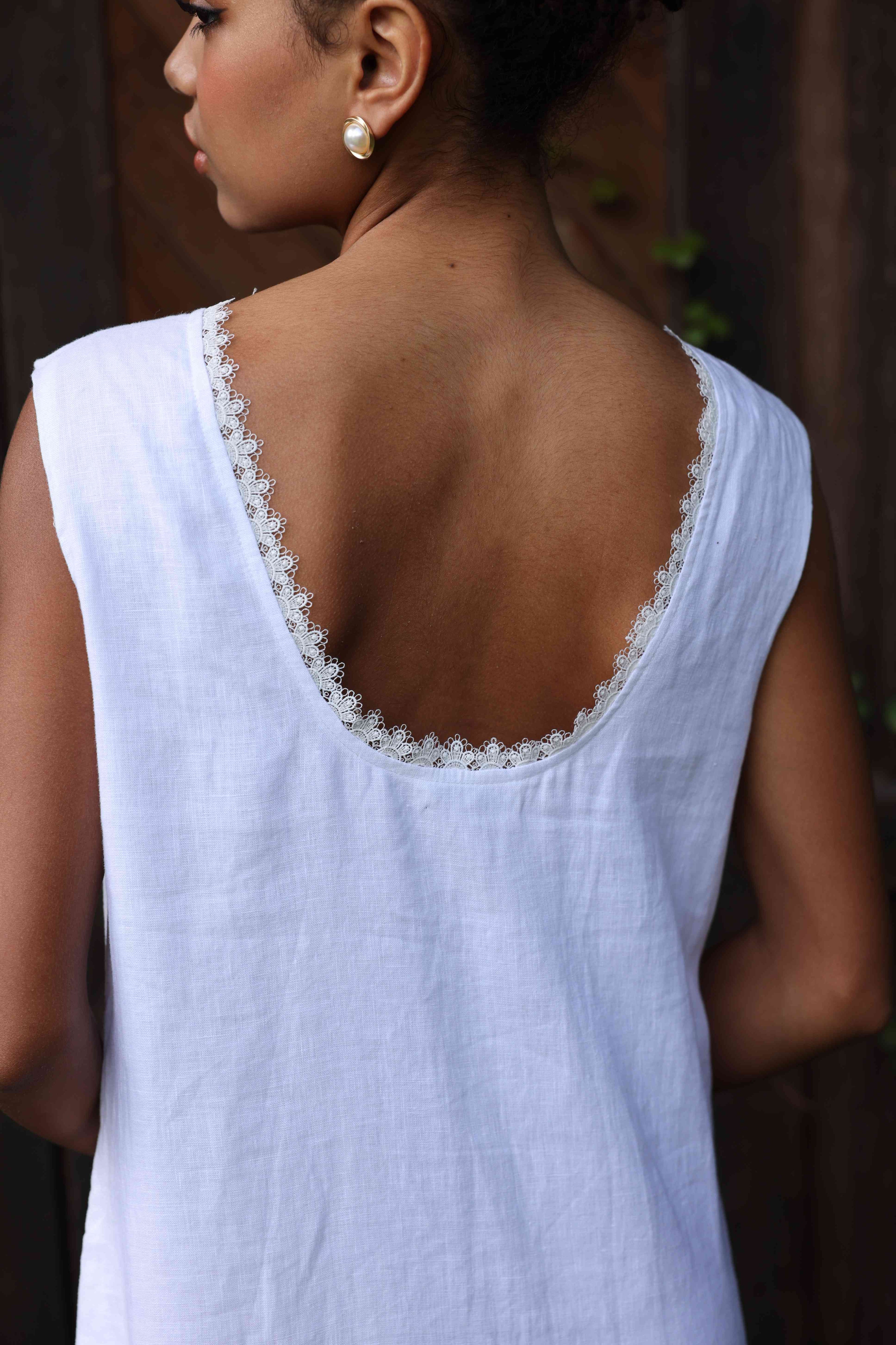 Low back linen dress