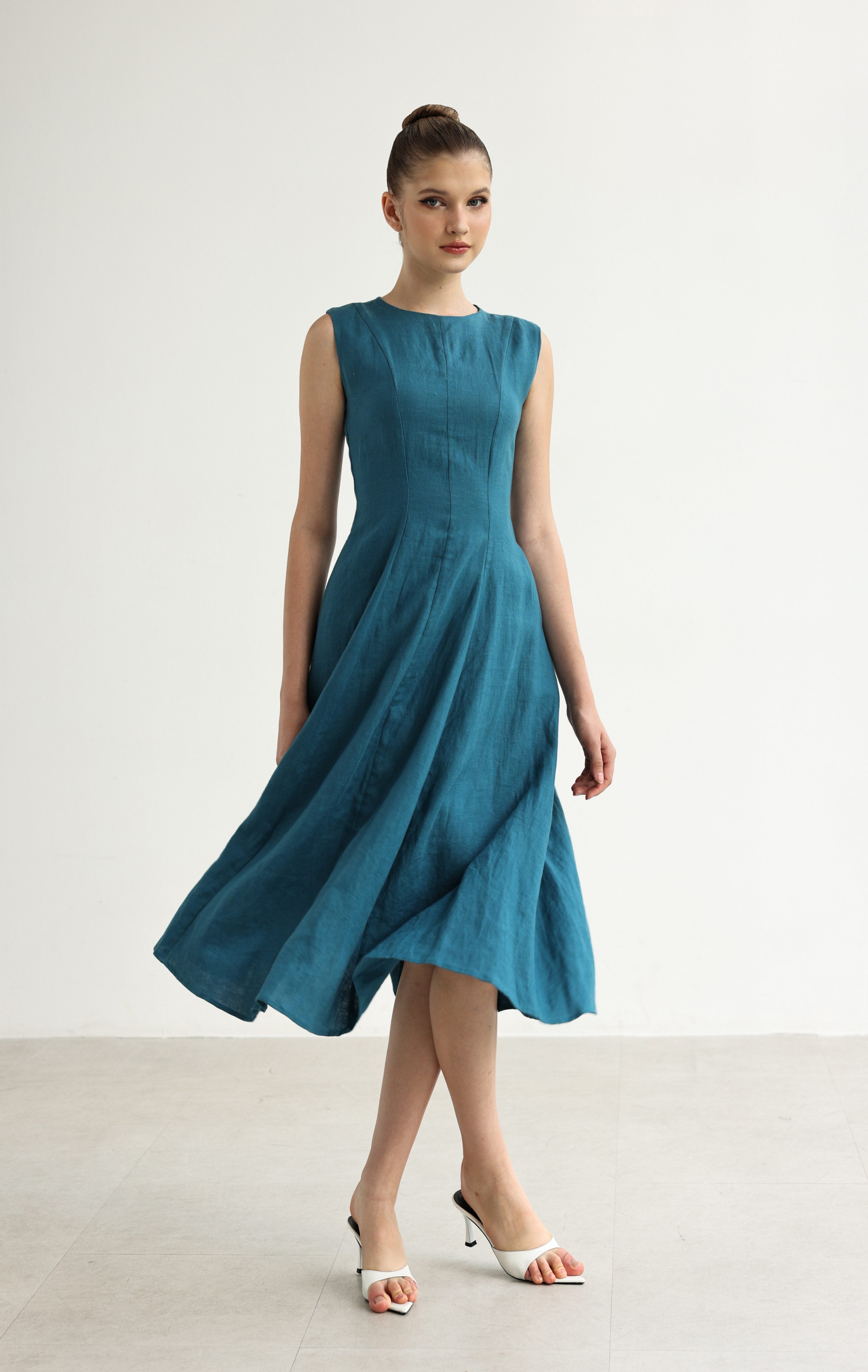 Minimalist summer dress