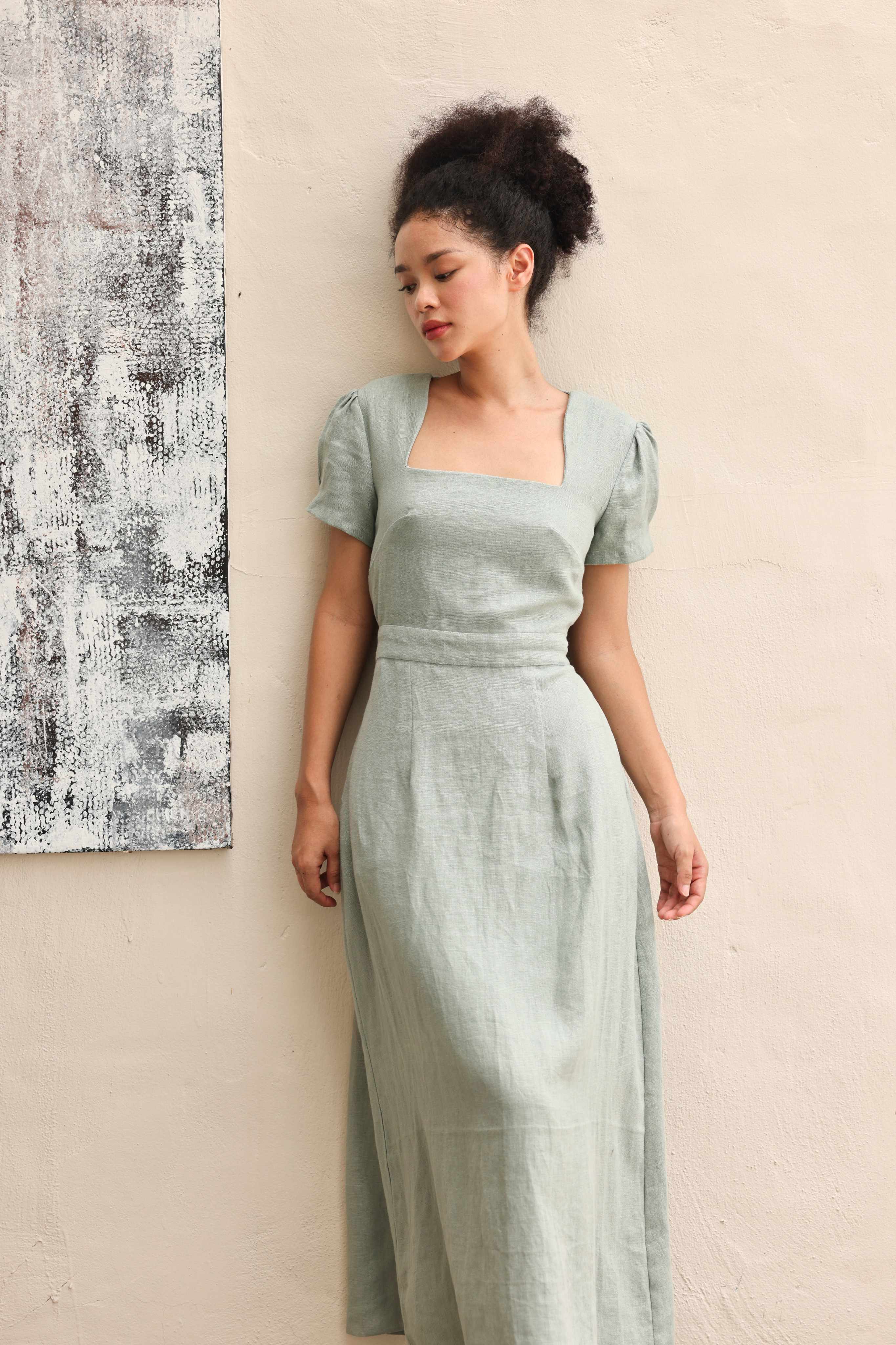Open back linen dress
