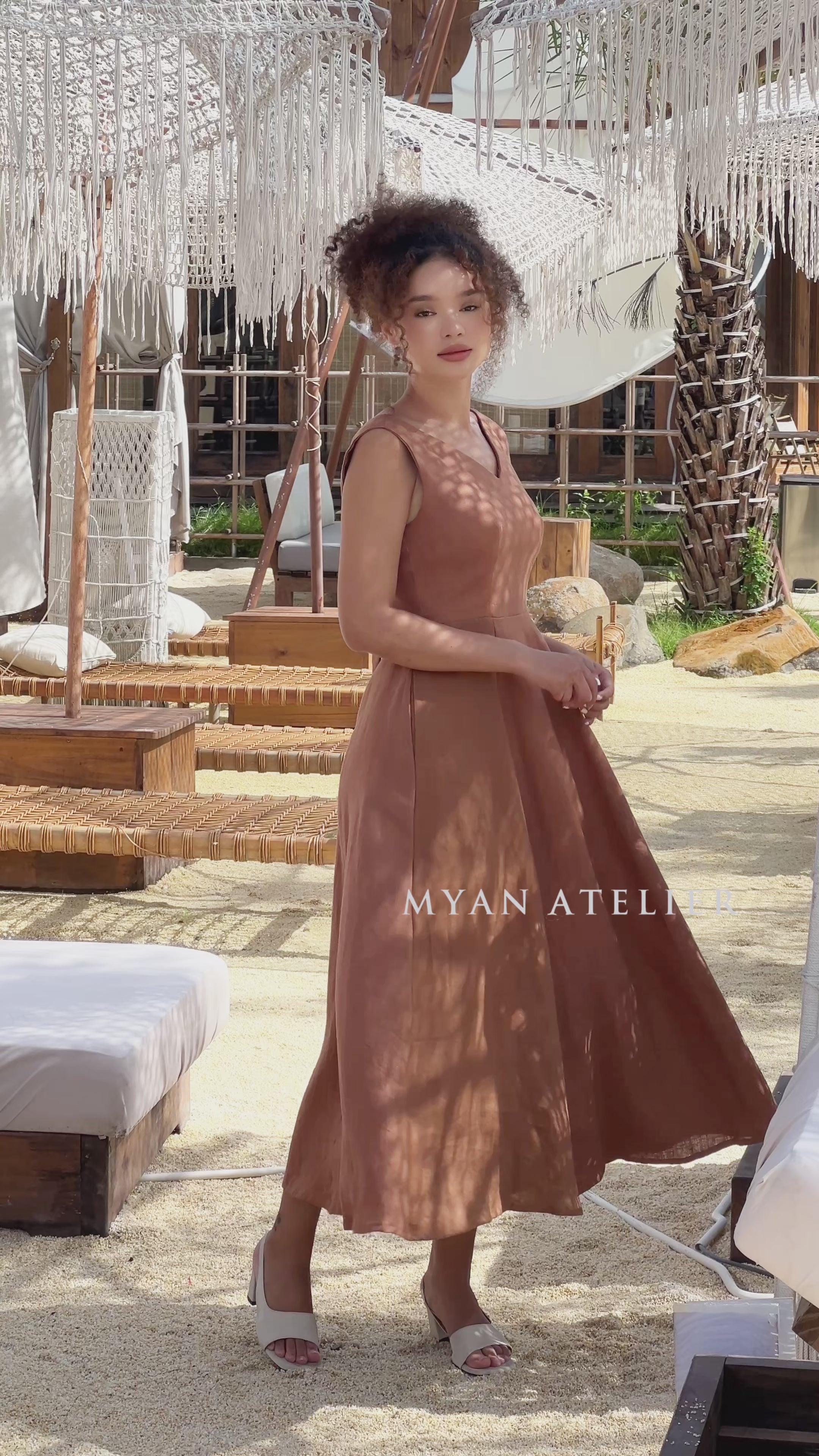 Linen dress with back bow