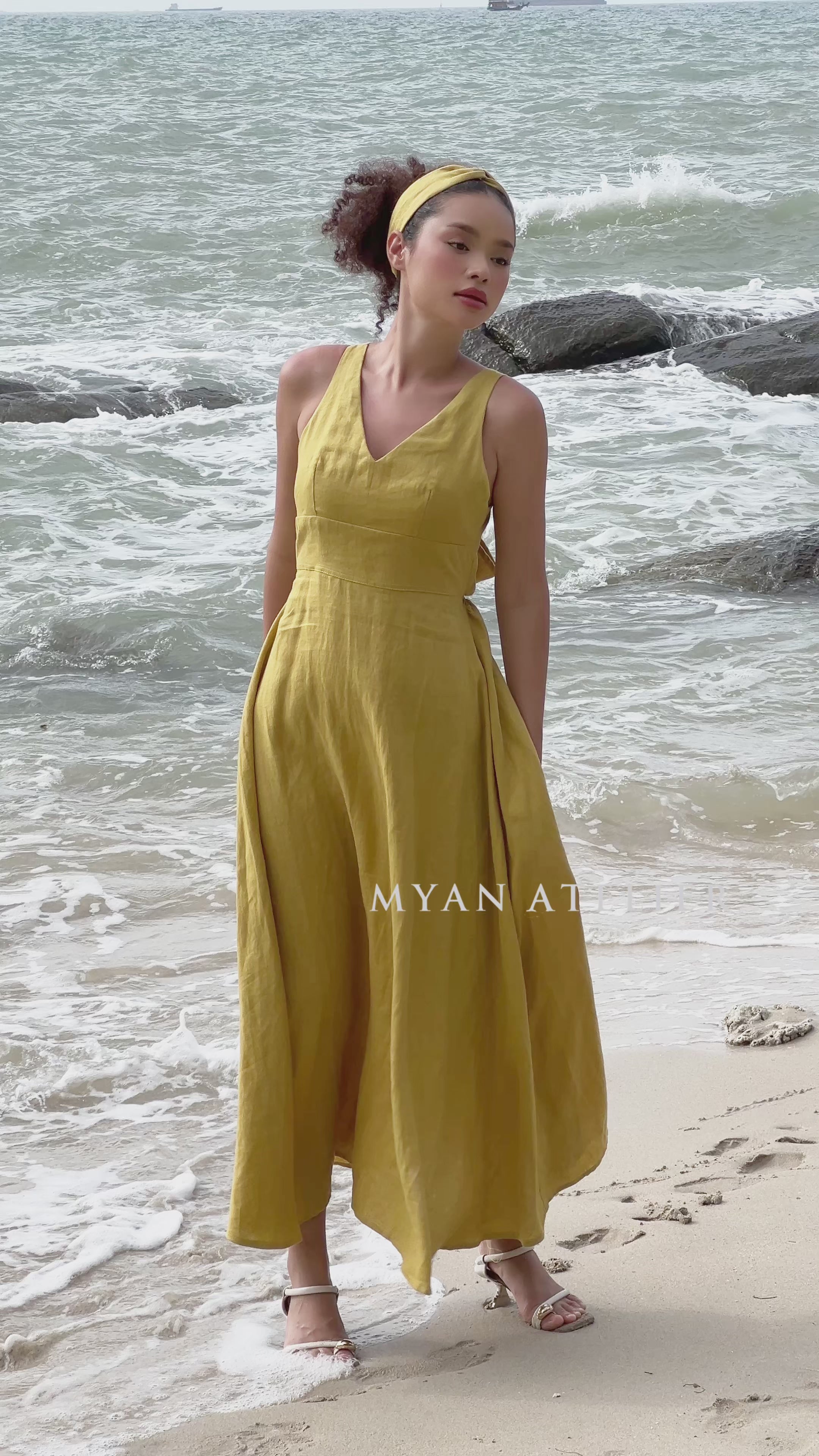 Bow tie back linen dress