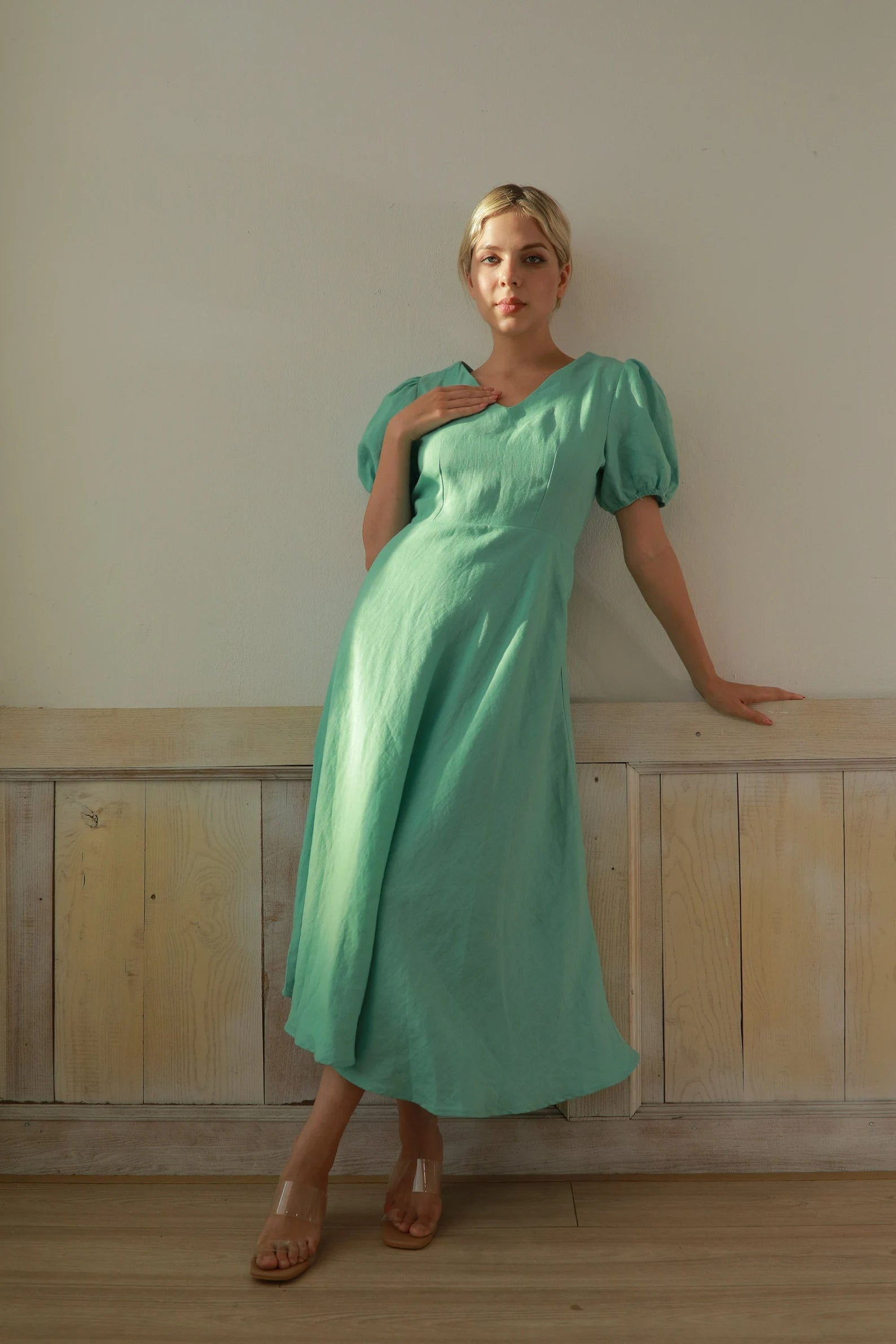 puff sleeve linen dress