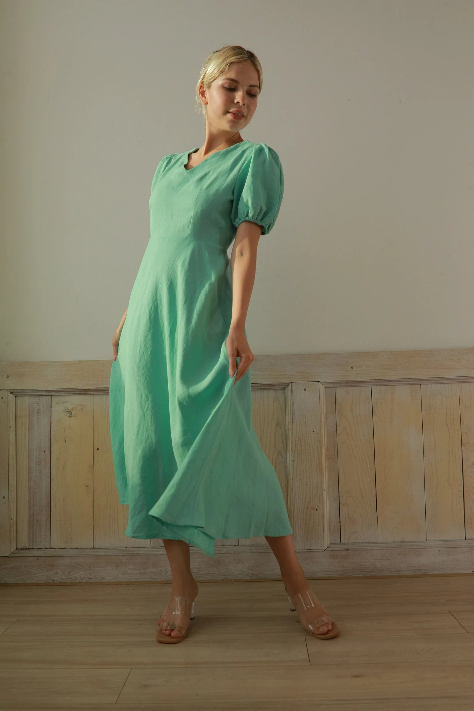 puff sleeve linen dress