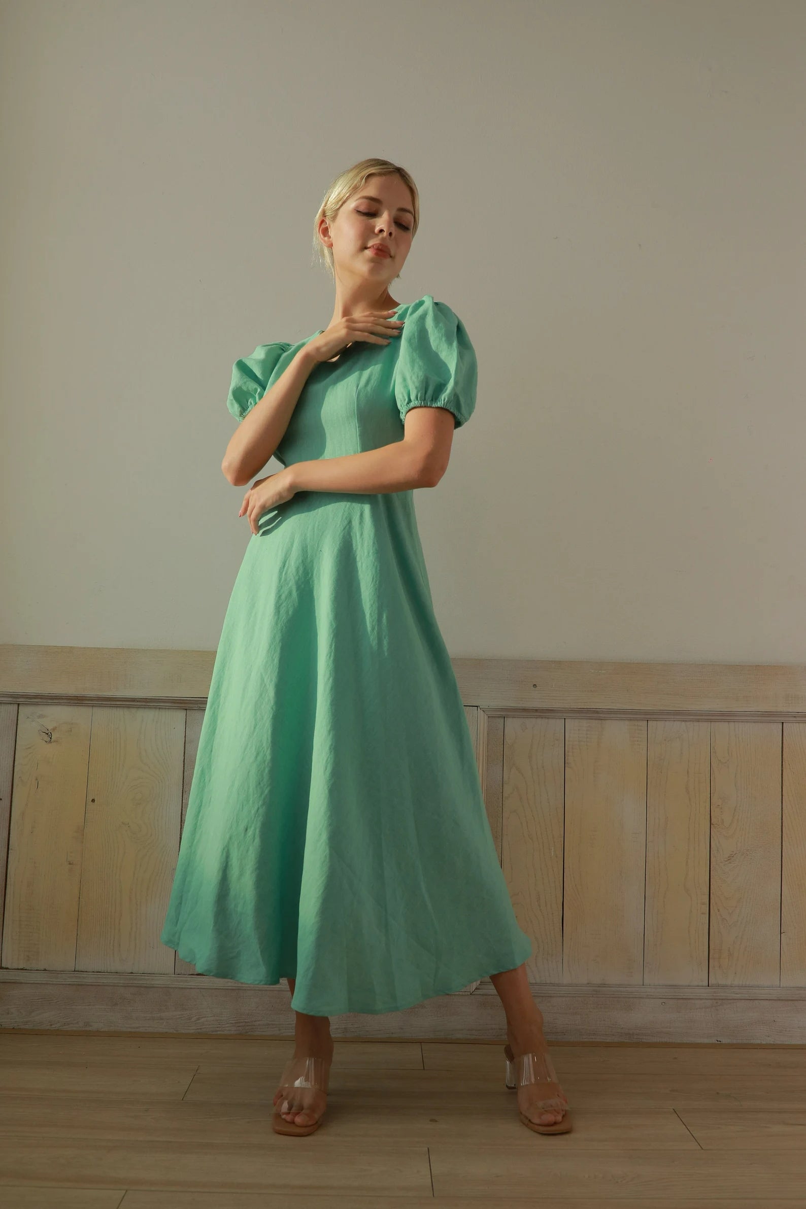Puff sleeve linen dress HELENE MYAN ATELIER Puff sleeve linen dress HELENE MYAN ATELIER