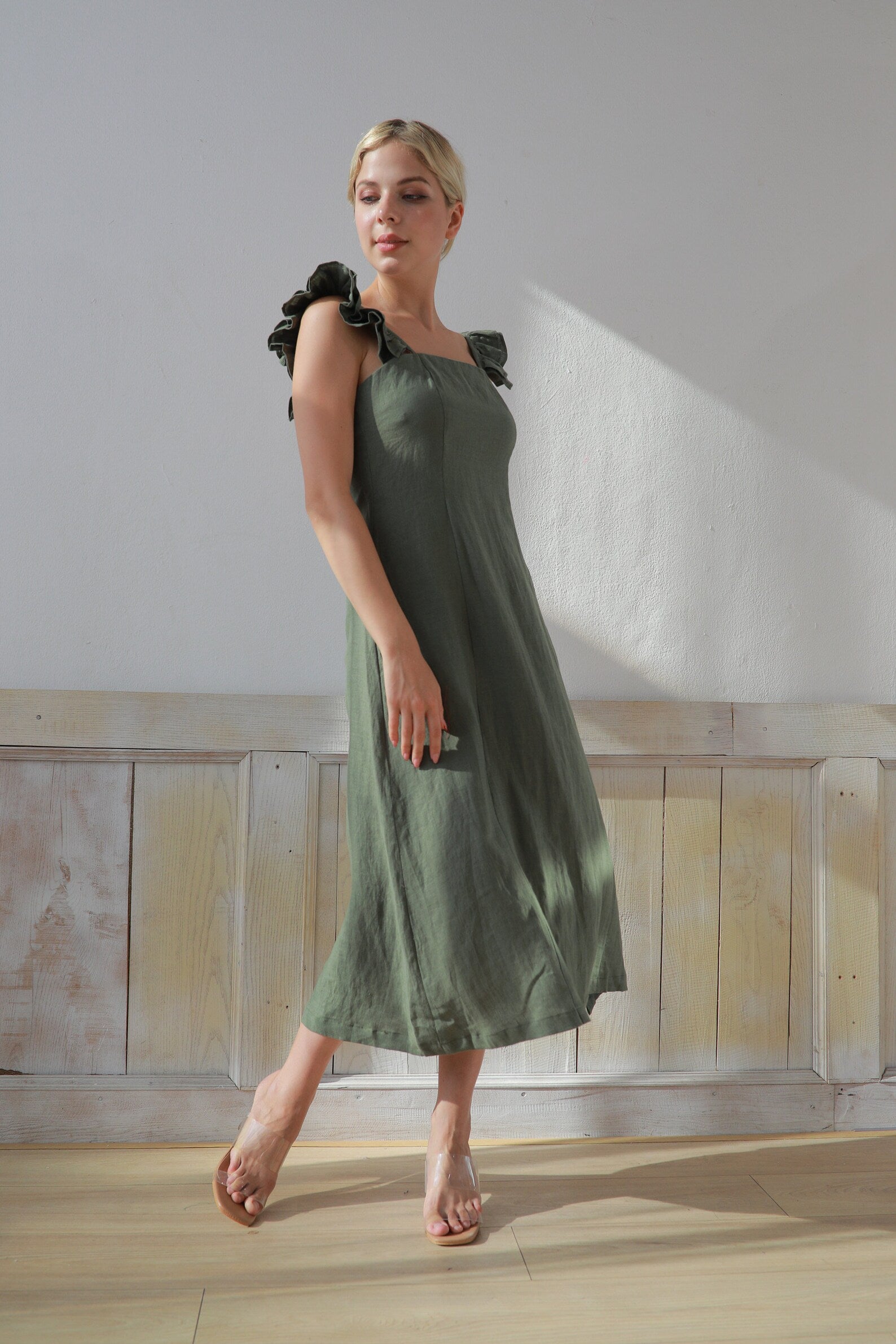 Ruffle strap linen dress