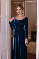 Scoop neck blue velvet dress