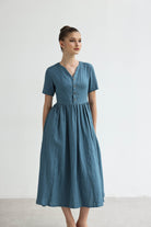 Short sleeve V-neck linen dress