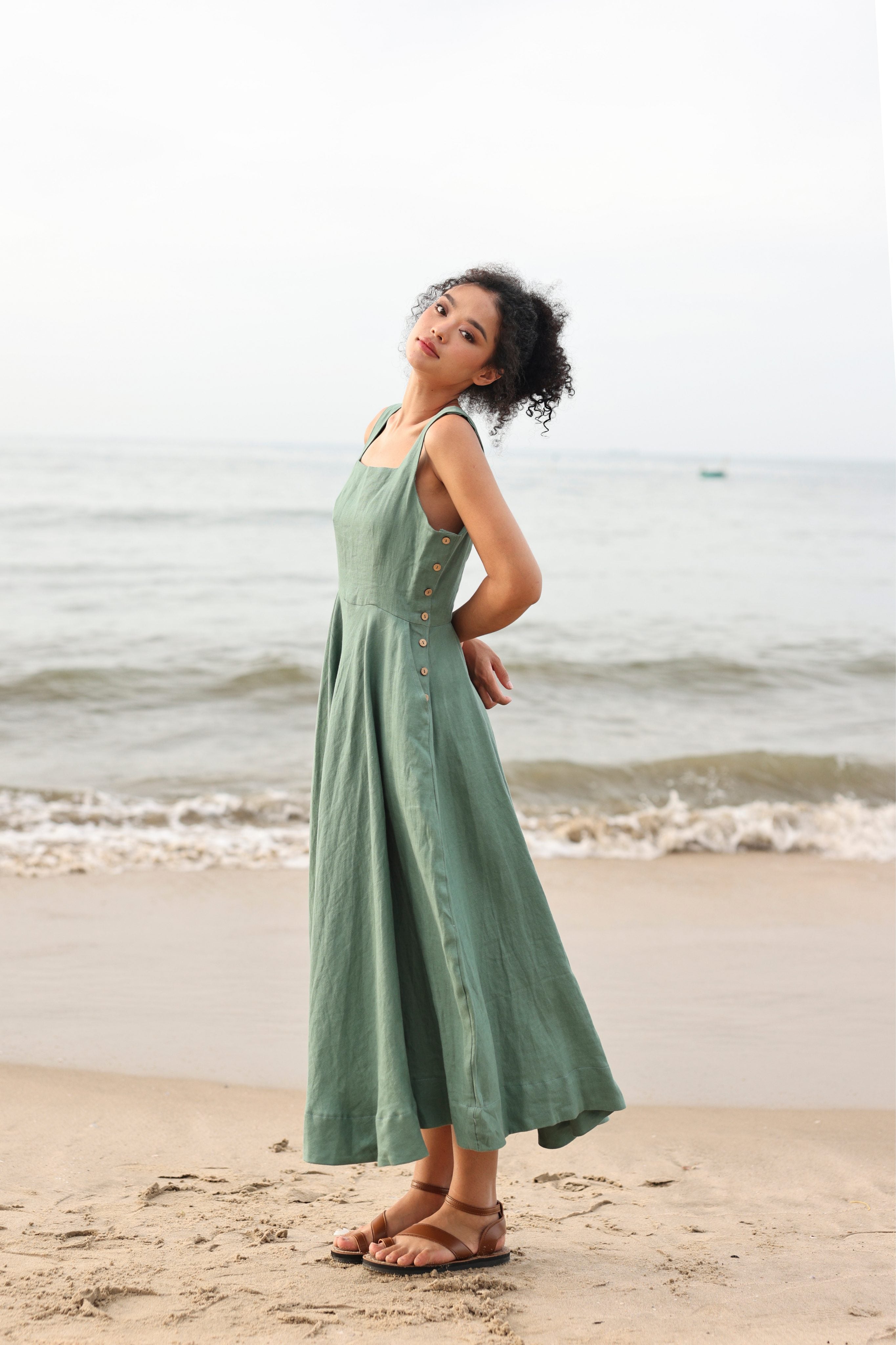 Side button linen dress