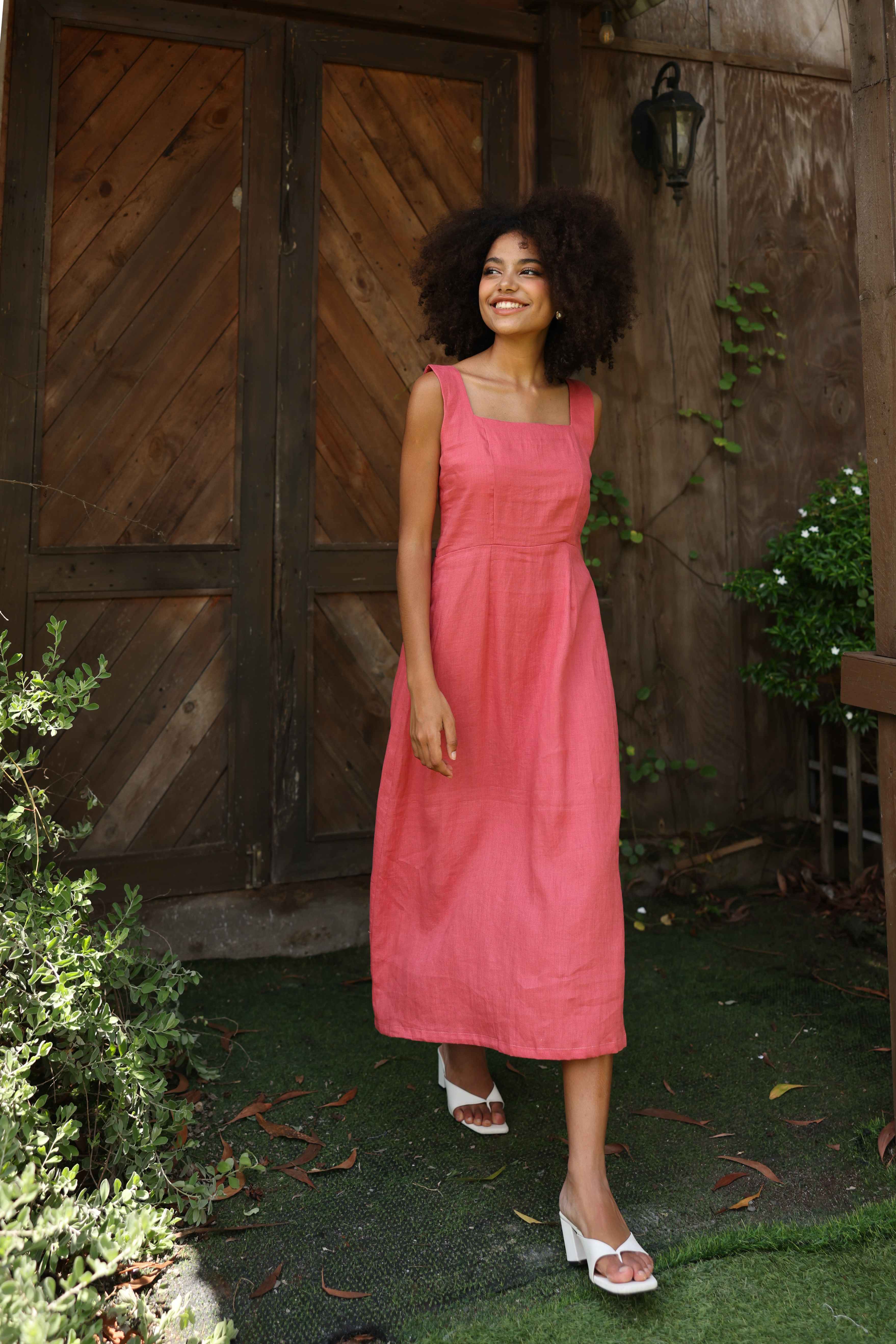 Sleeveless A-line linen dress