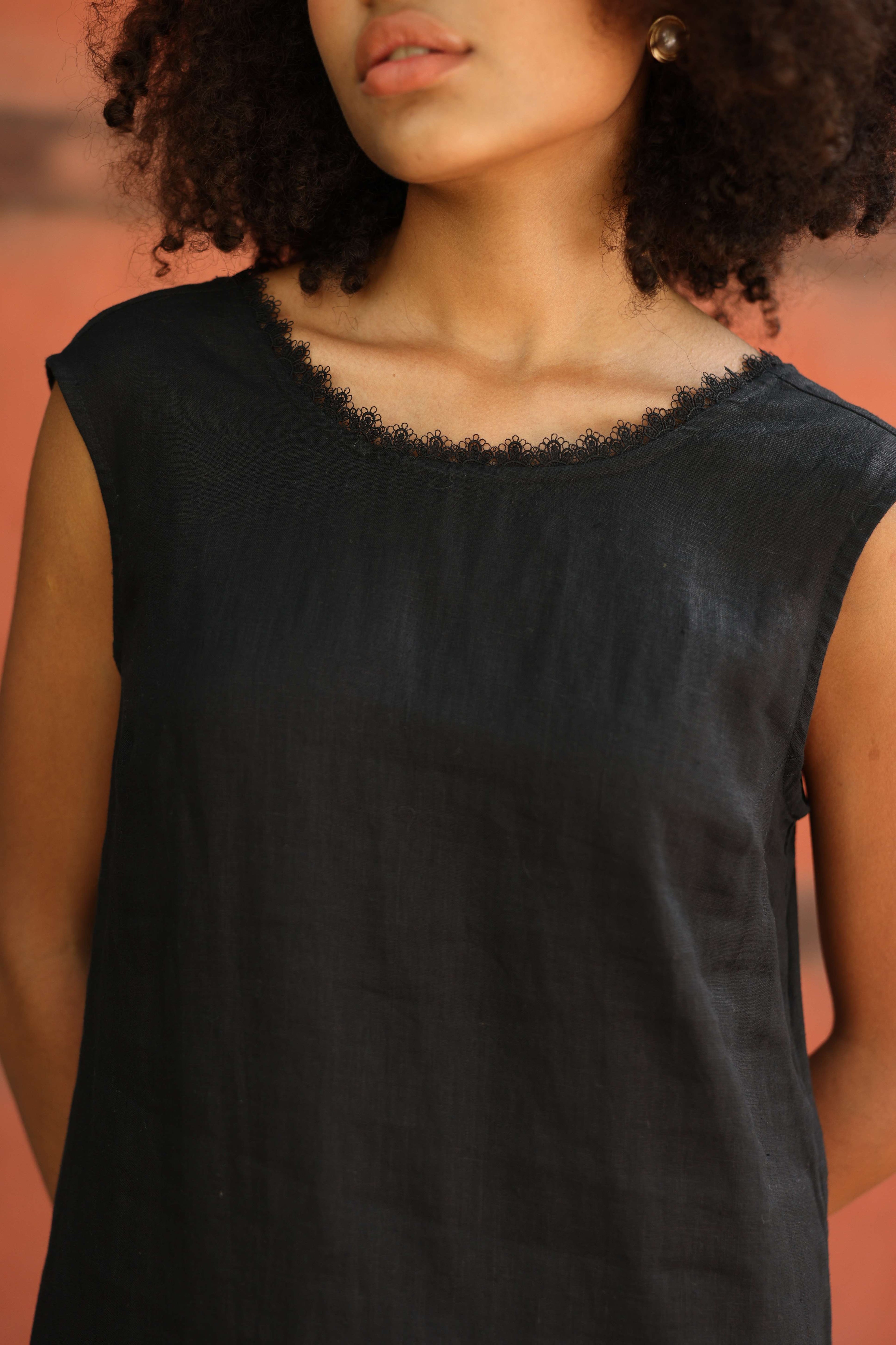 Sleeveless linen maxi dress