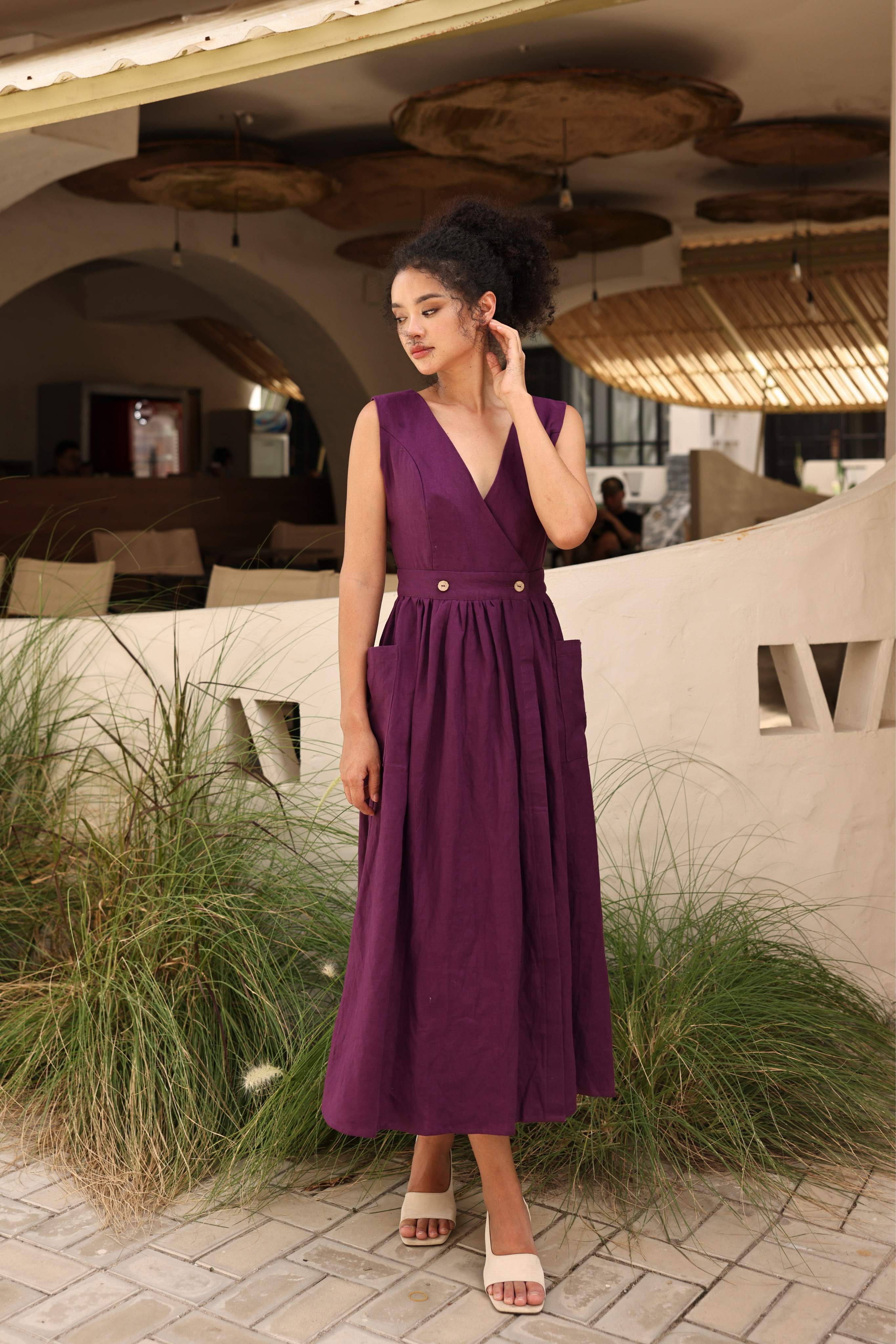 Sleeveless linen wrap dress