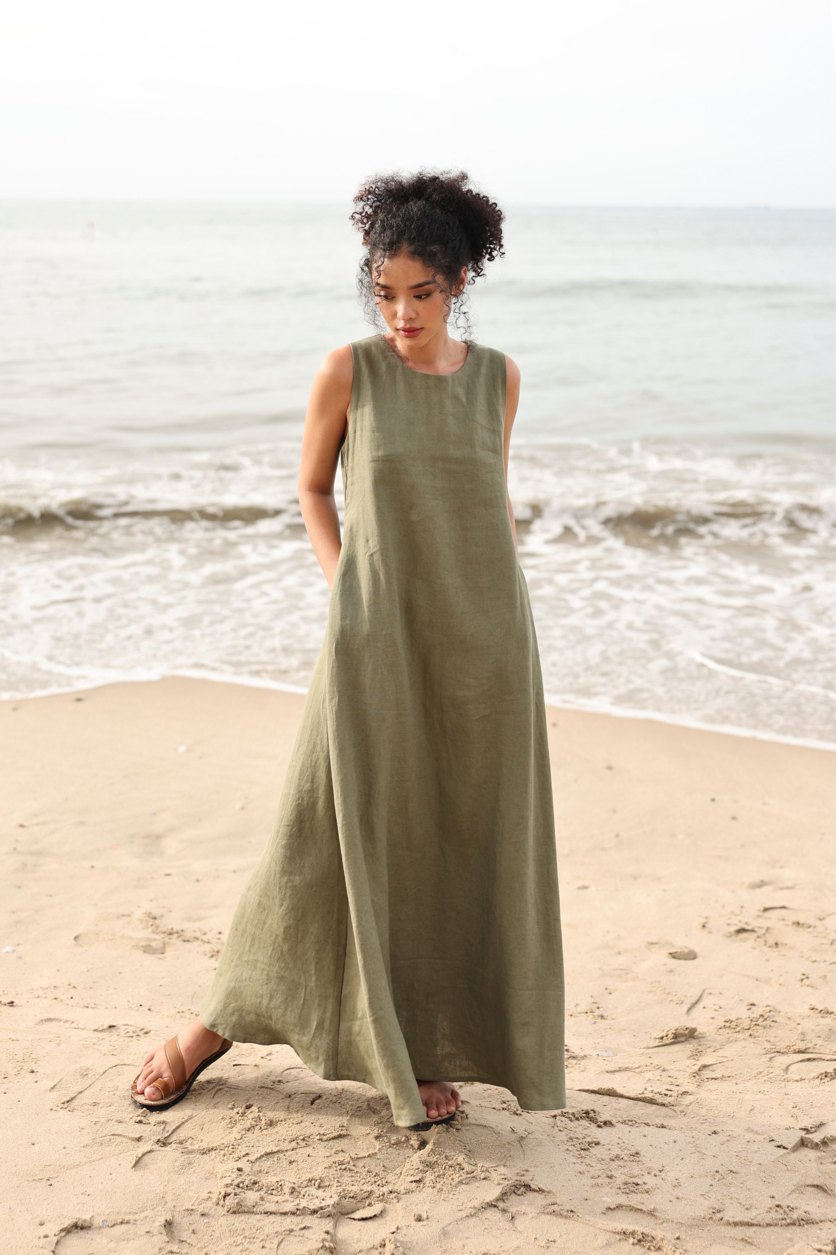 Sleeveless long linen dress