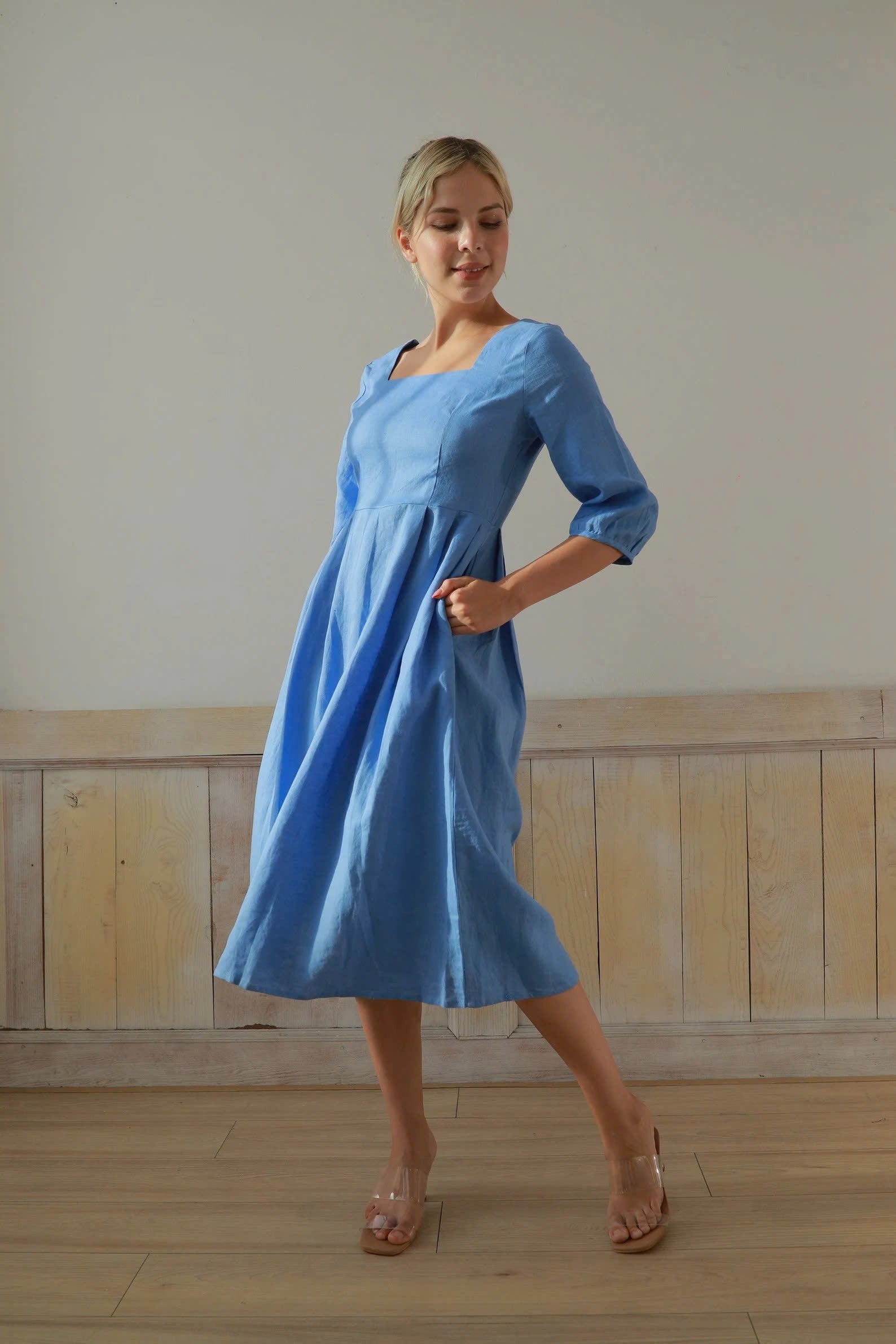 Square neck linen dress