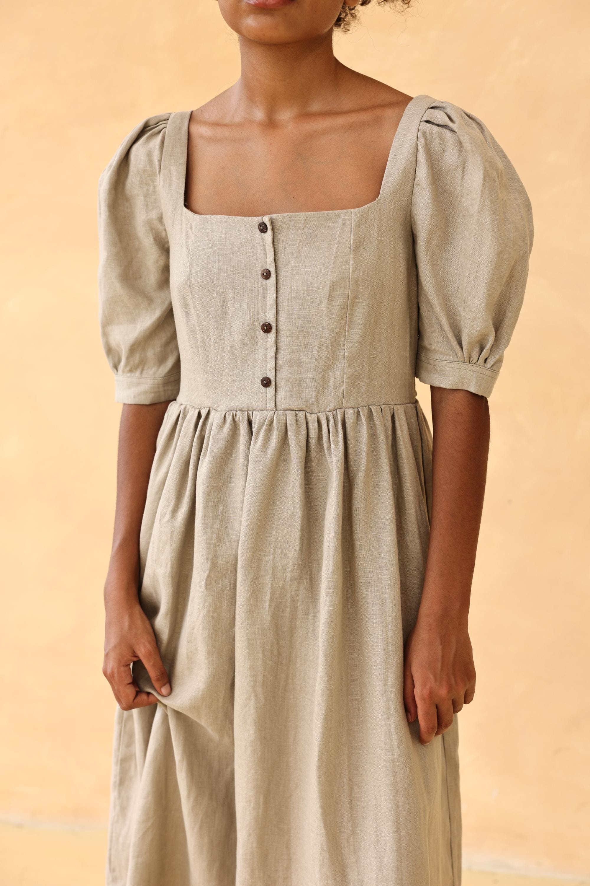 Square neck puff sleeve linen dress