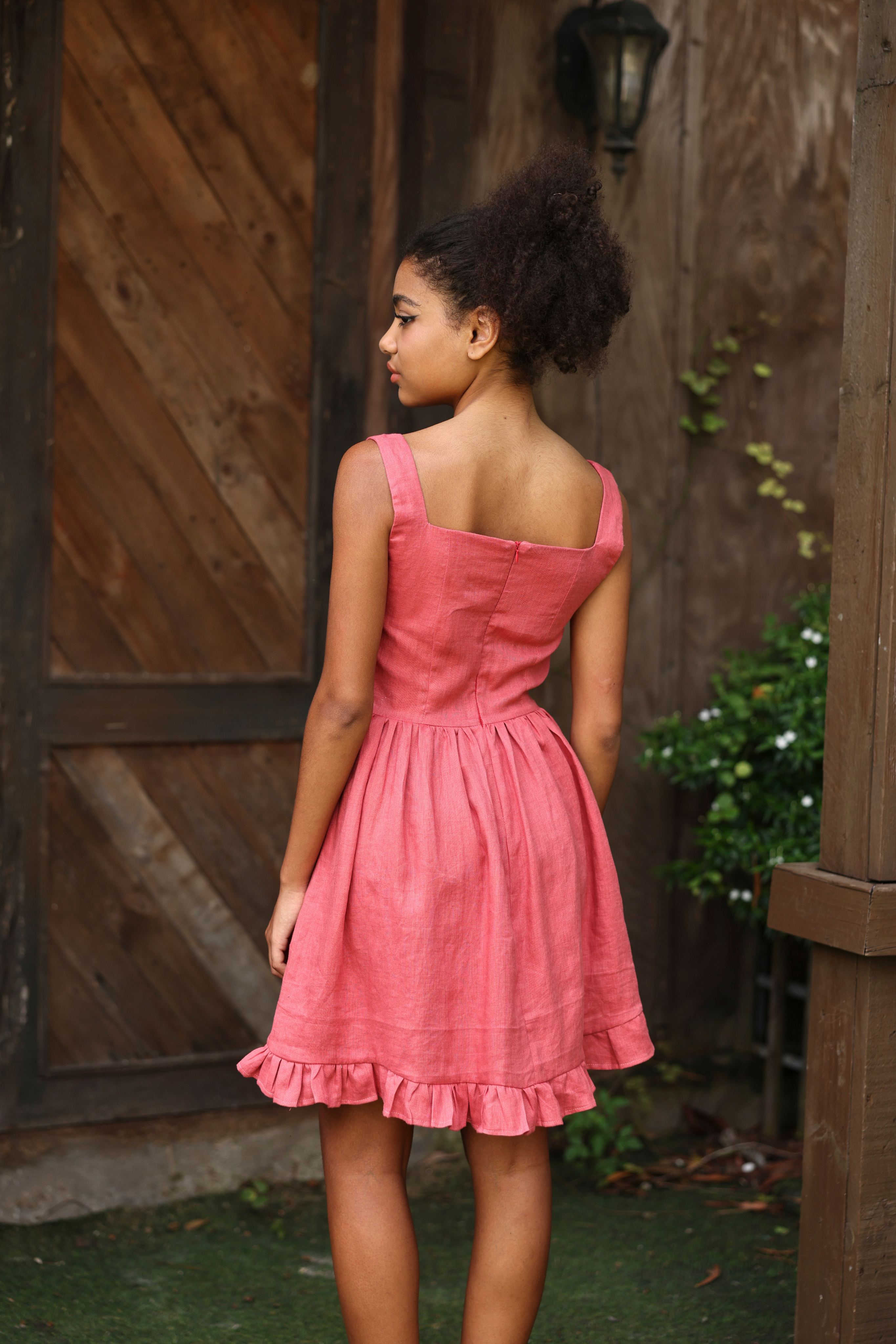 Summer linen ruffle dress